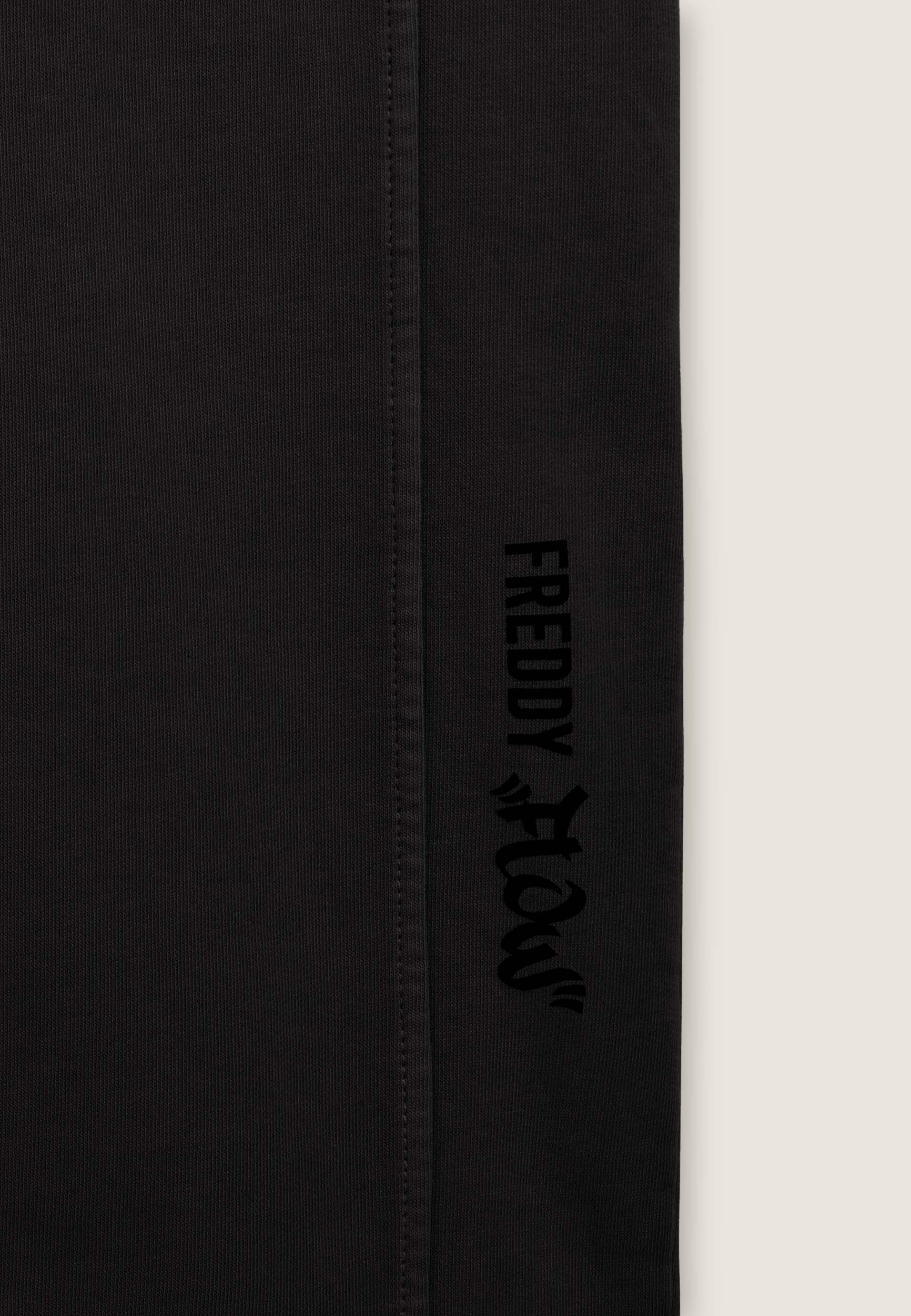 F25WUFP4_G104_-_W_L 3