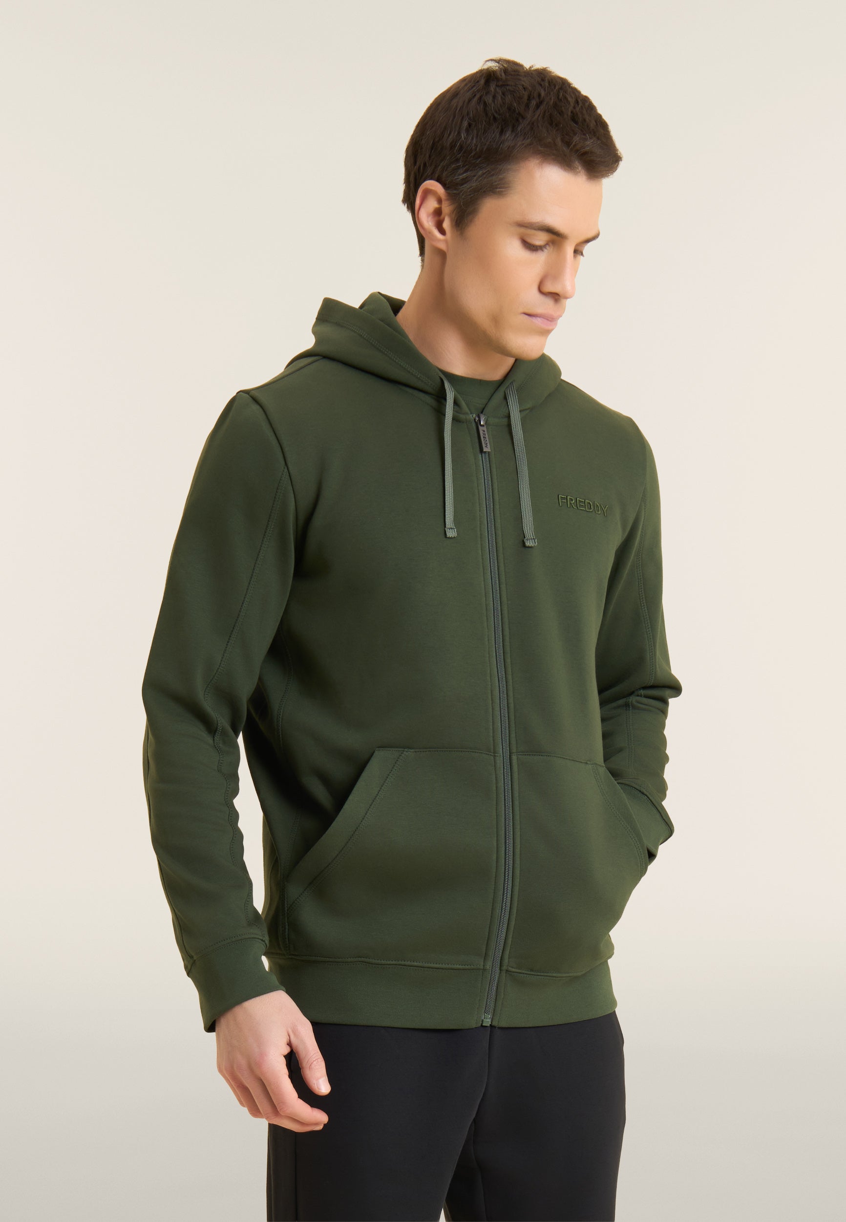 F26MTRK3_V149N_-_M_3XL 1