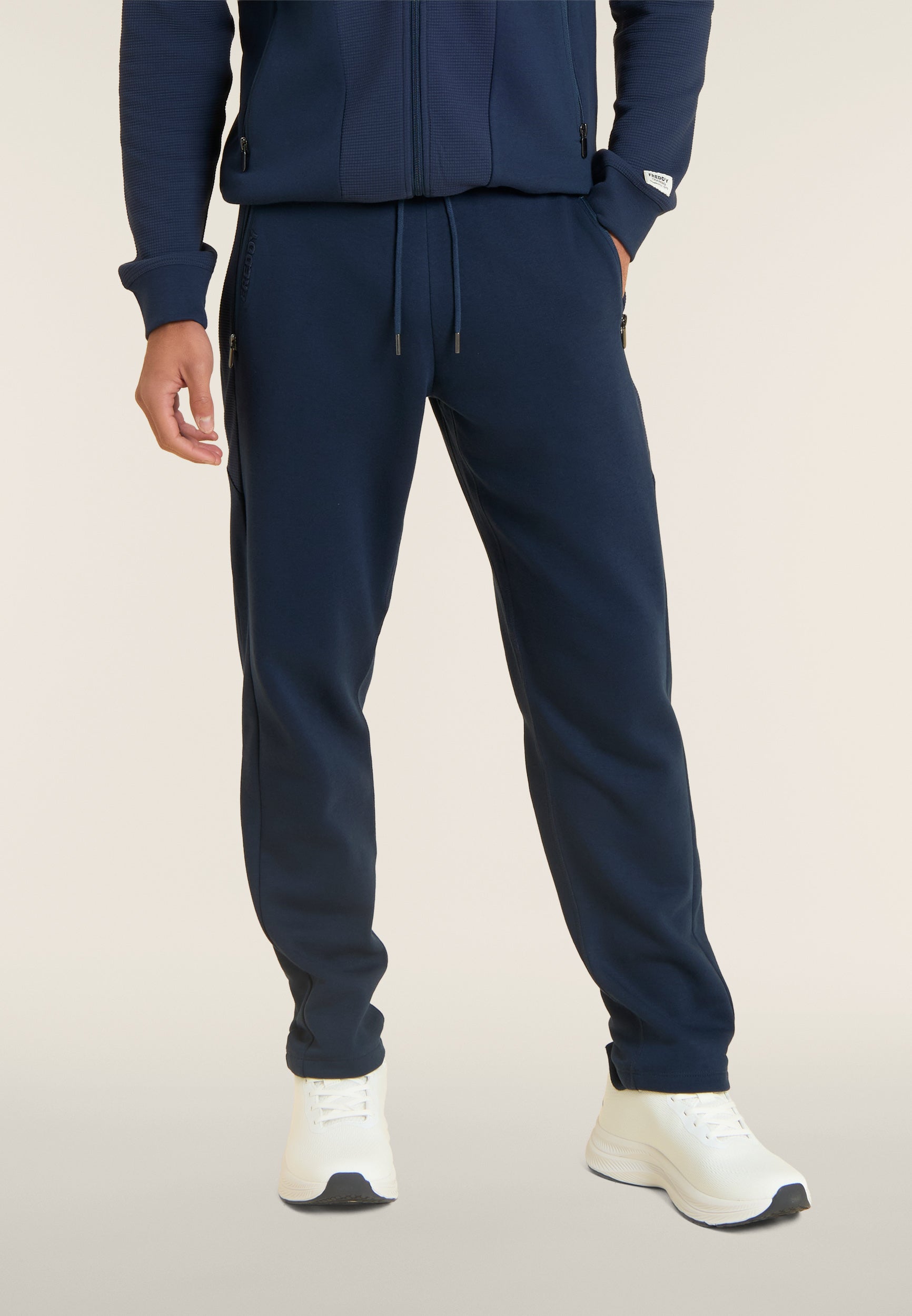 F26MTRP4_B28_-_M_3XL 2