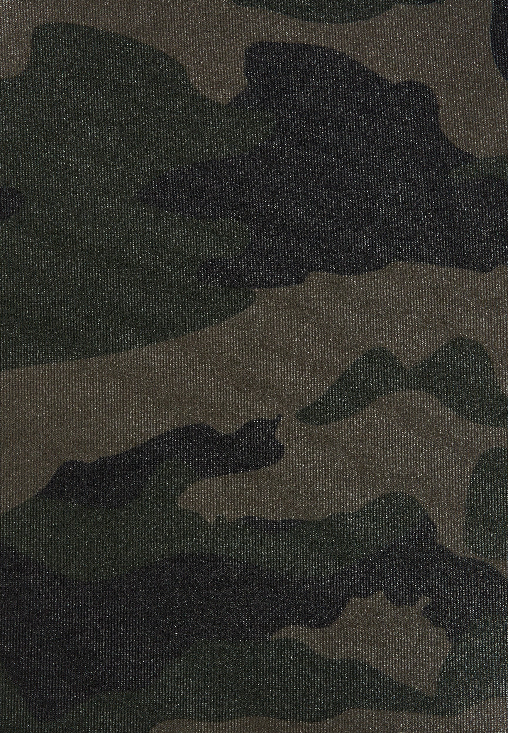 F3WSFB7O1_CAM26T_-_W_L 3