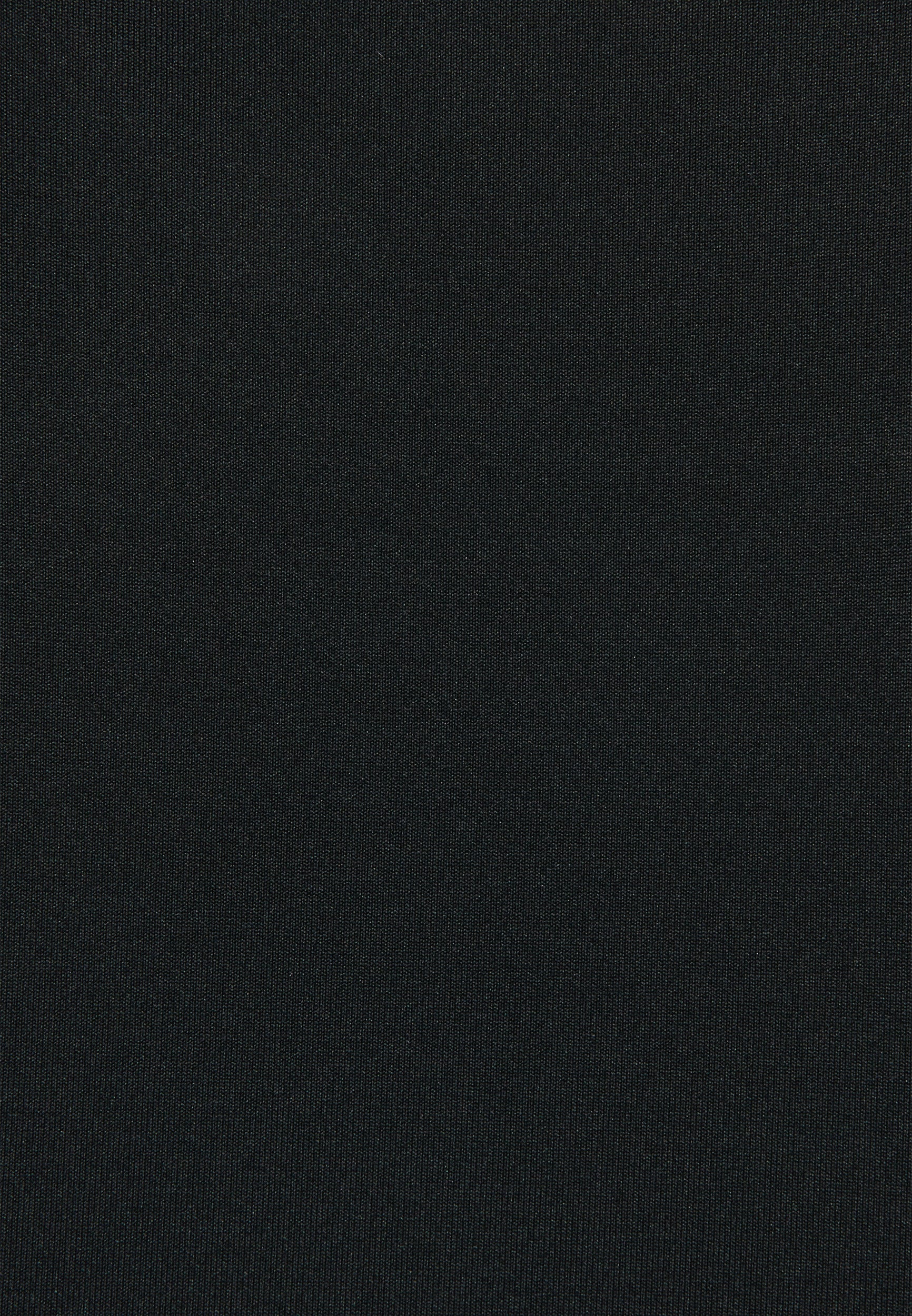 F3WSFB7O_N_-_W_XS 3