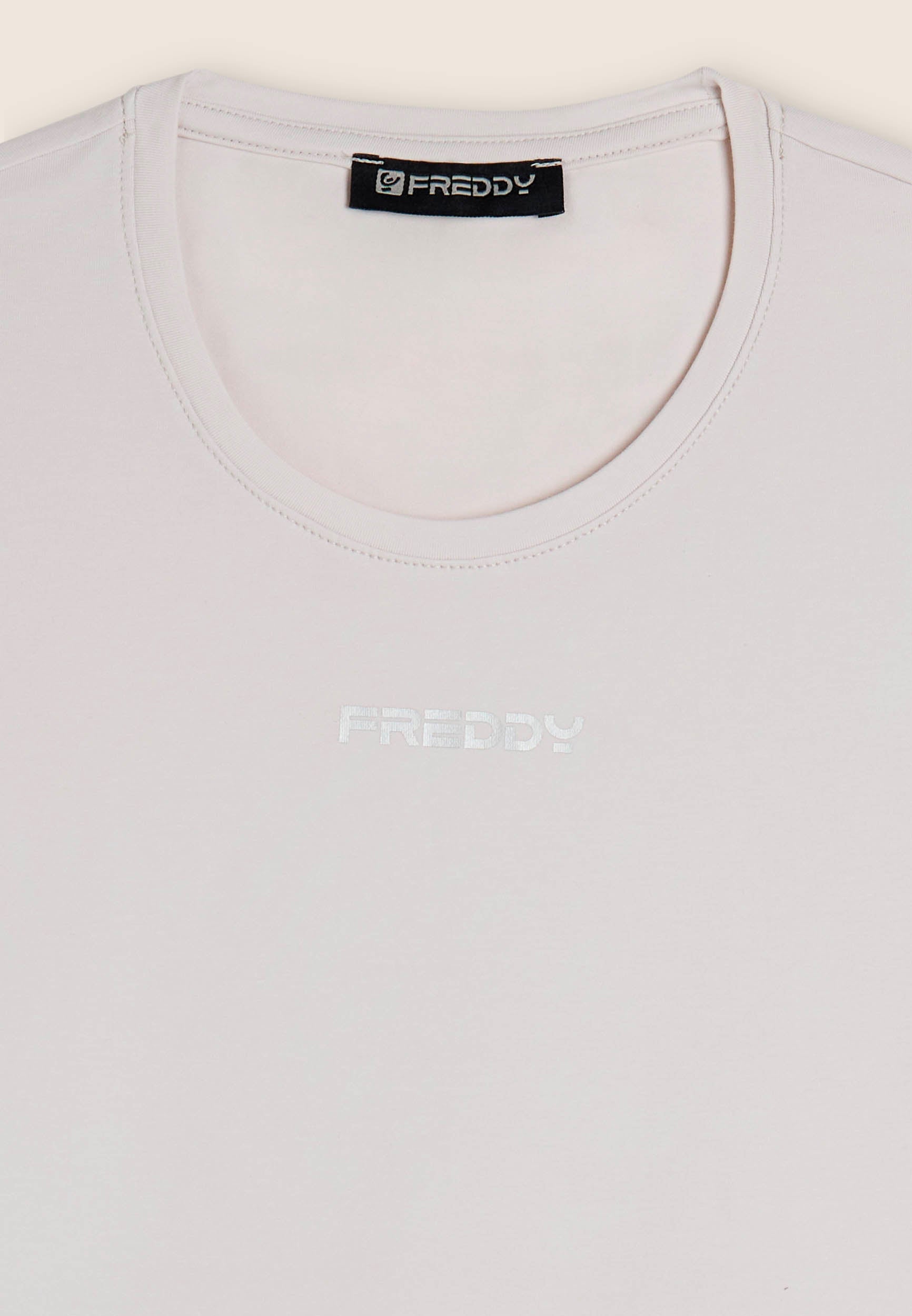 F4WSFT1O5_Z102_-_W_L 3