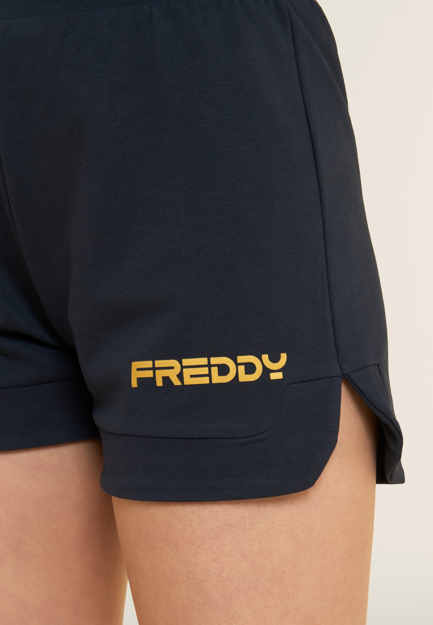 FGI739S_B109_-_W_L 4