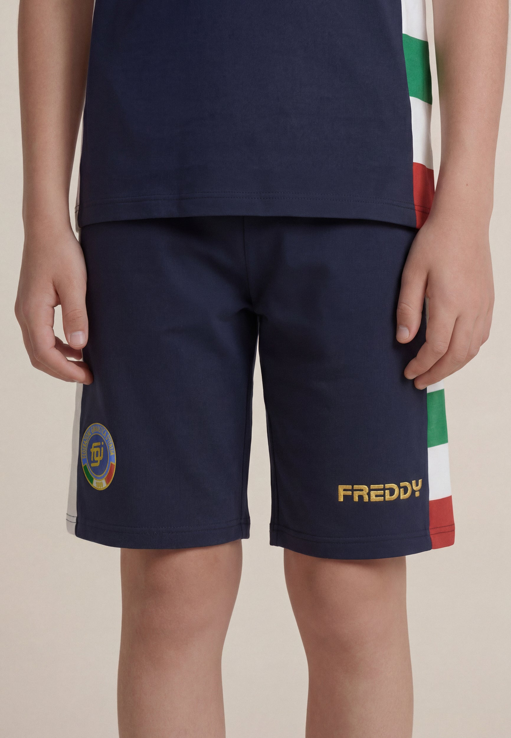 FGI748JRS_B109W_-_20_10 4