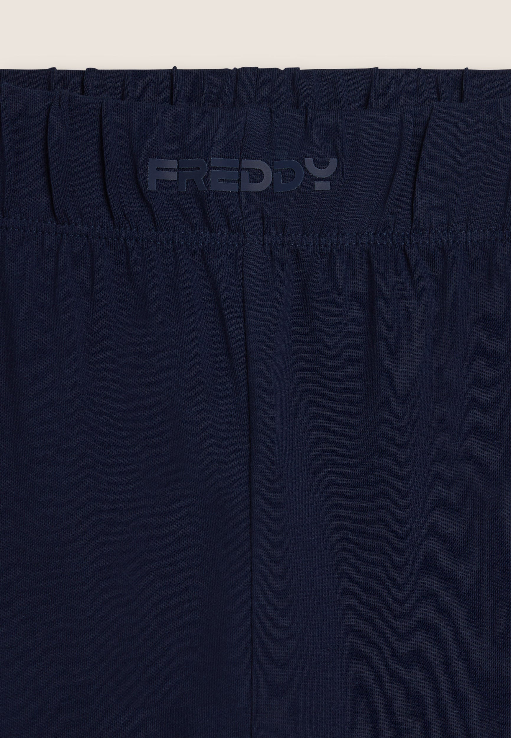 FR2217_2F5011_-_2BG_10 3