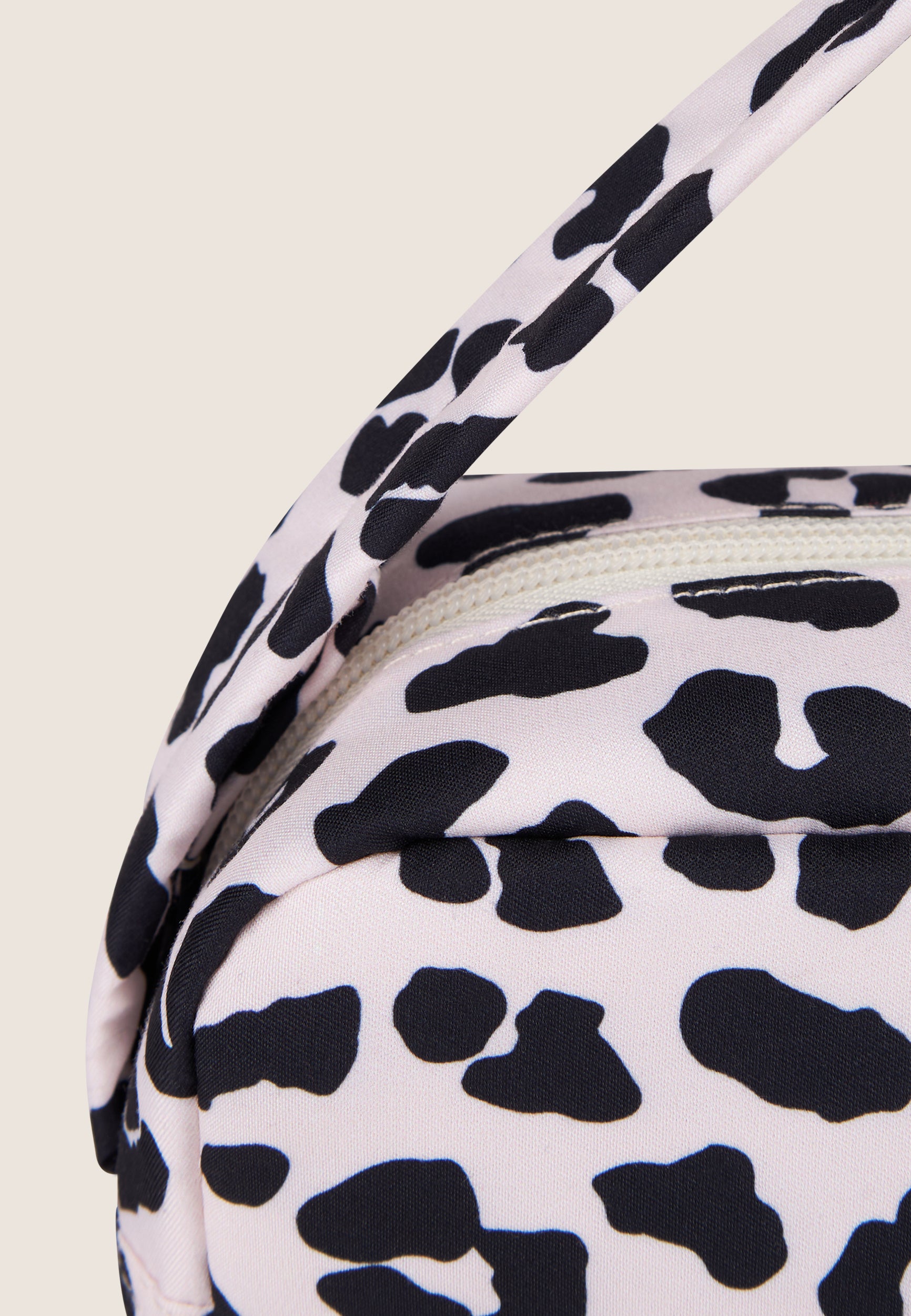 MBANIMALIER_ANI53_-_6_U 4