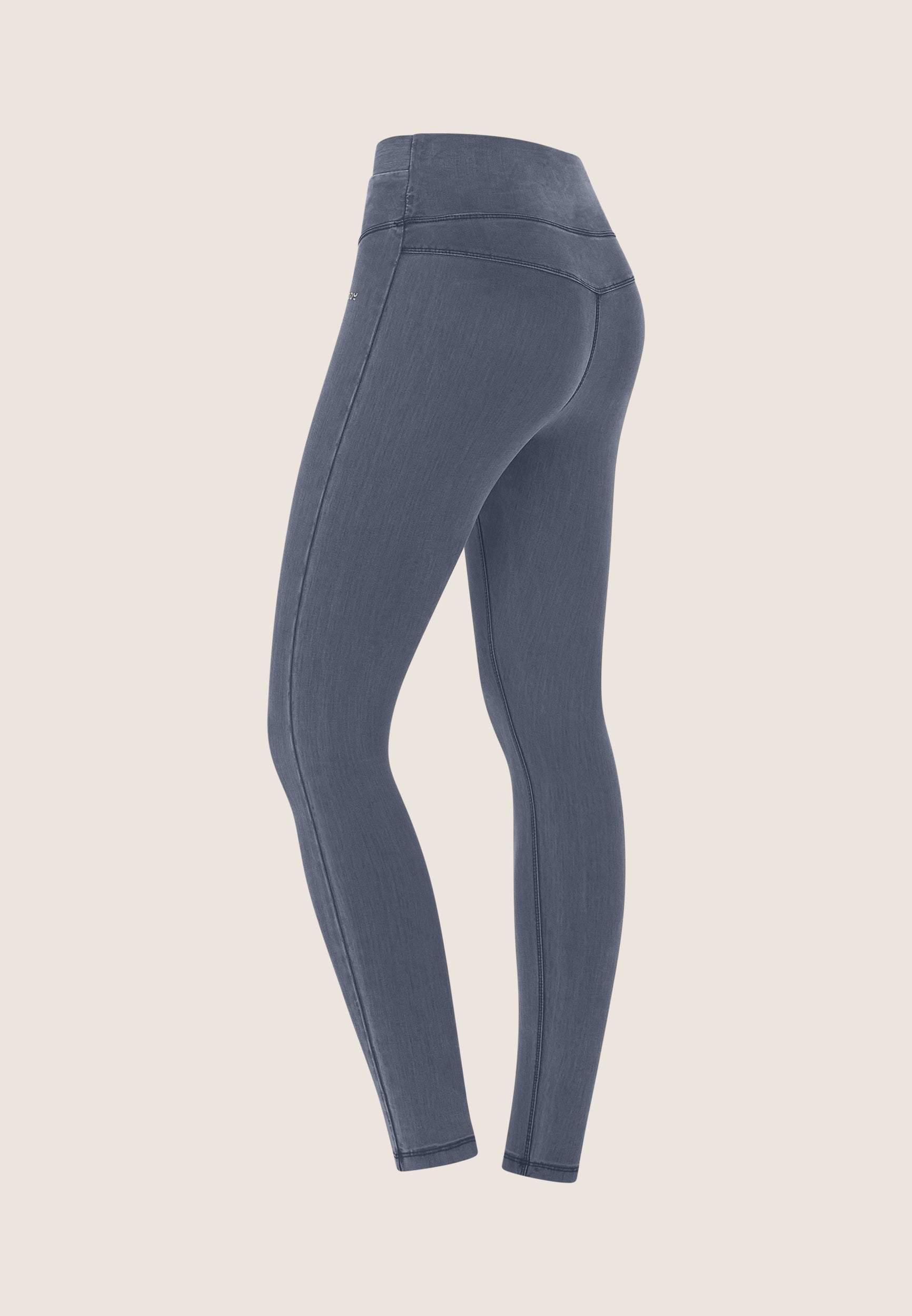 N.O.W. jeggings 7/8 length with high waist in Tencel denim