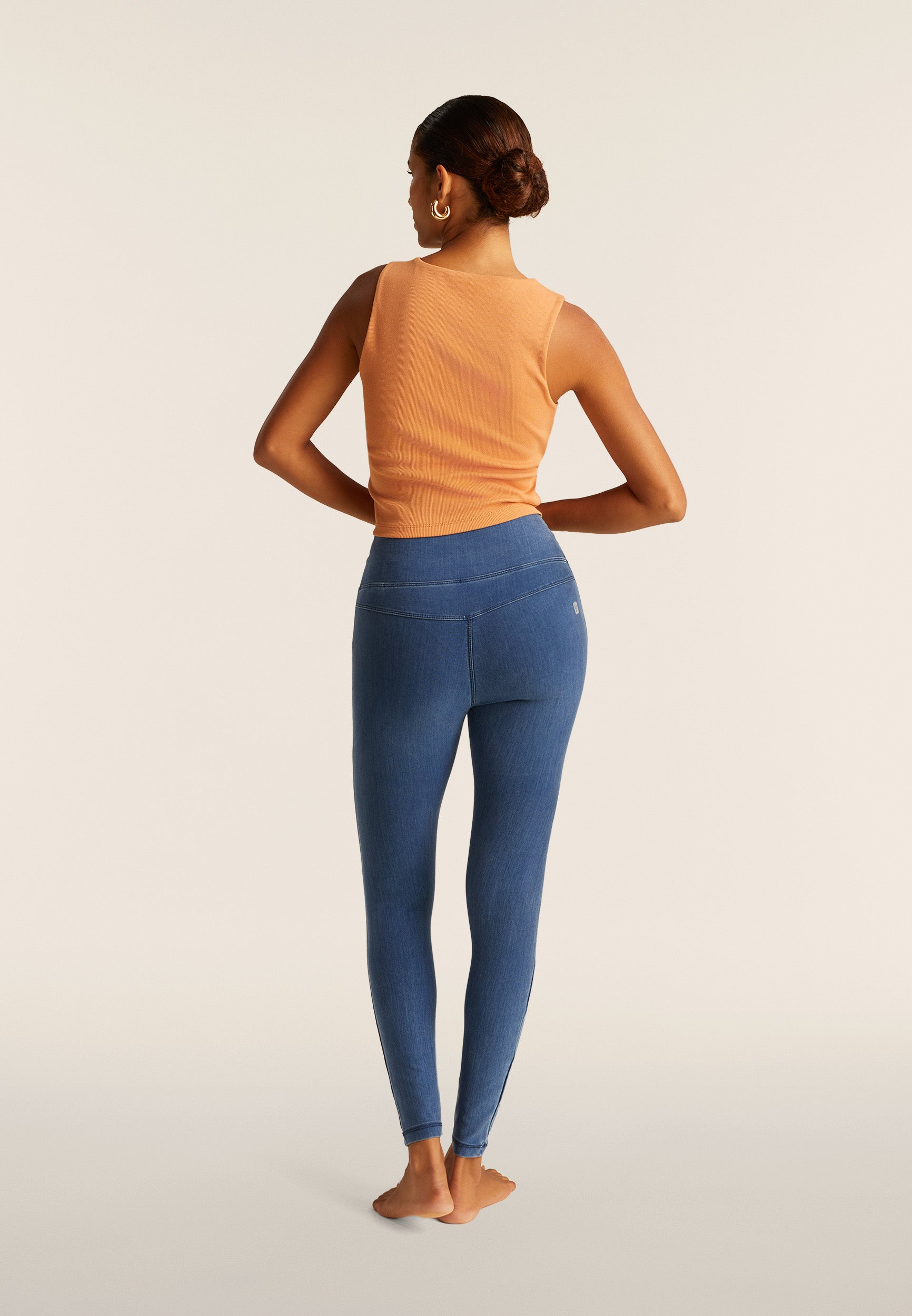 NOWYL4HS2502ORG_J4B_-_W_S 3