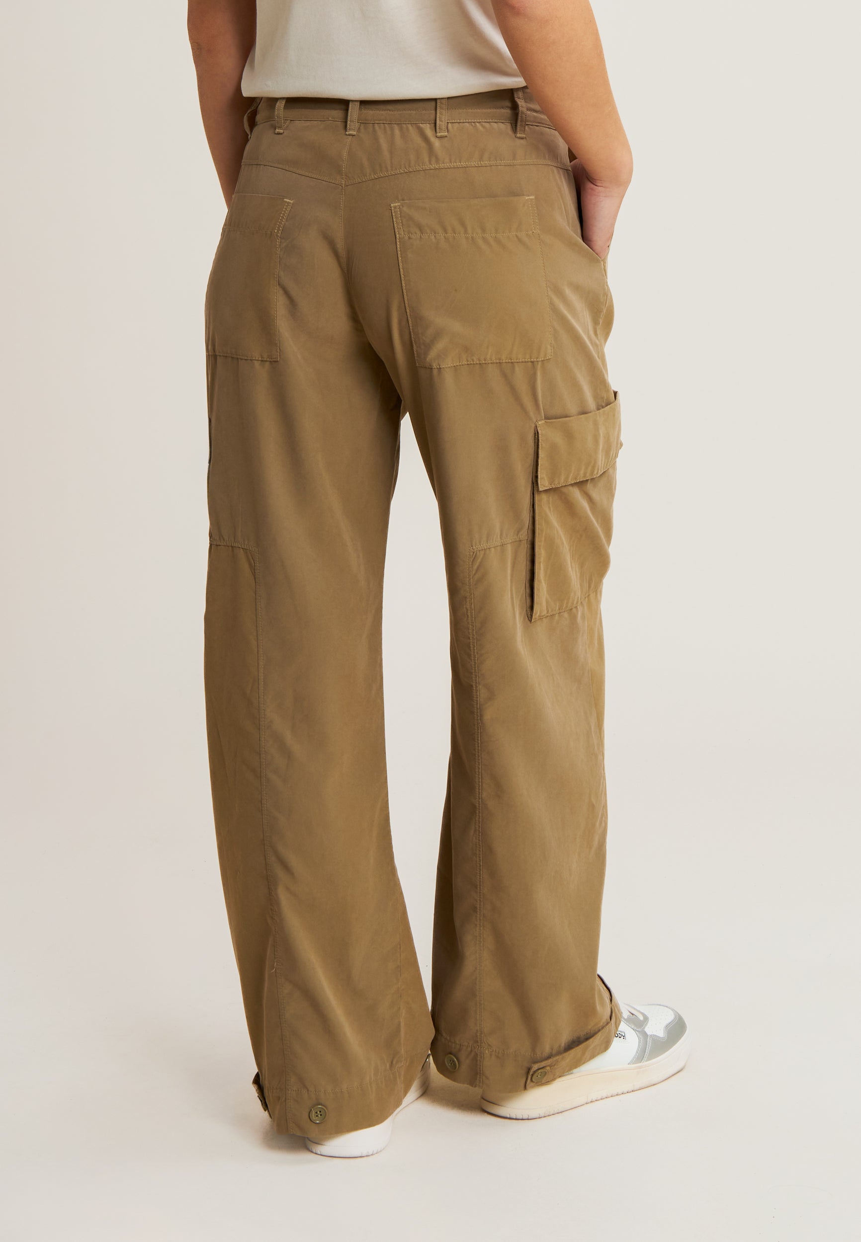Lyocell twill cargo trousers with adjustable bottom – Freddy Spa