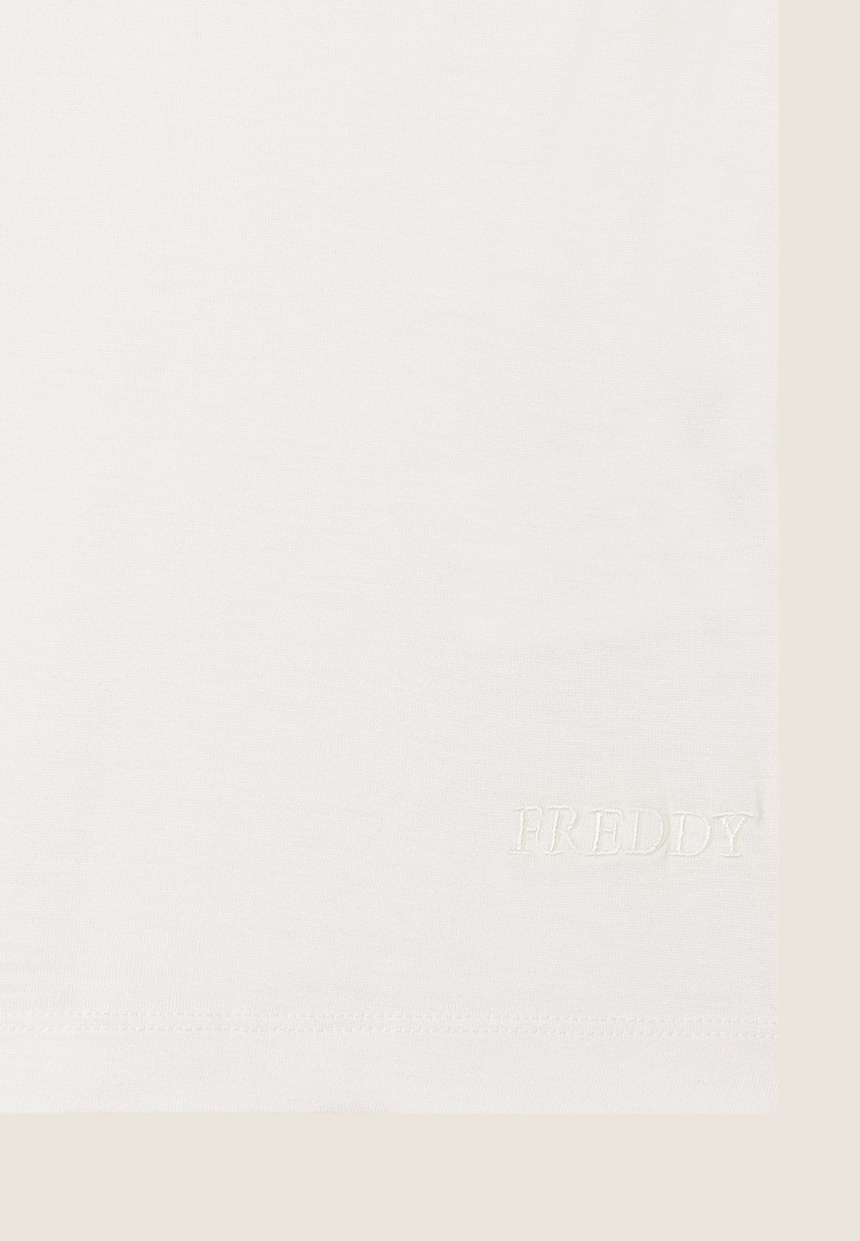 S25WSDT4_W102_-_W_XS 7