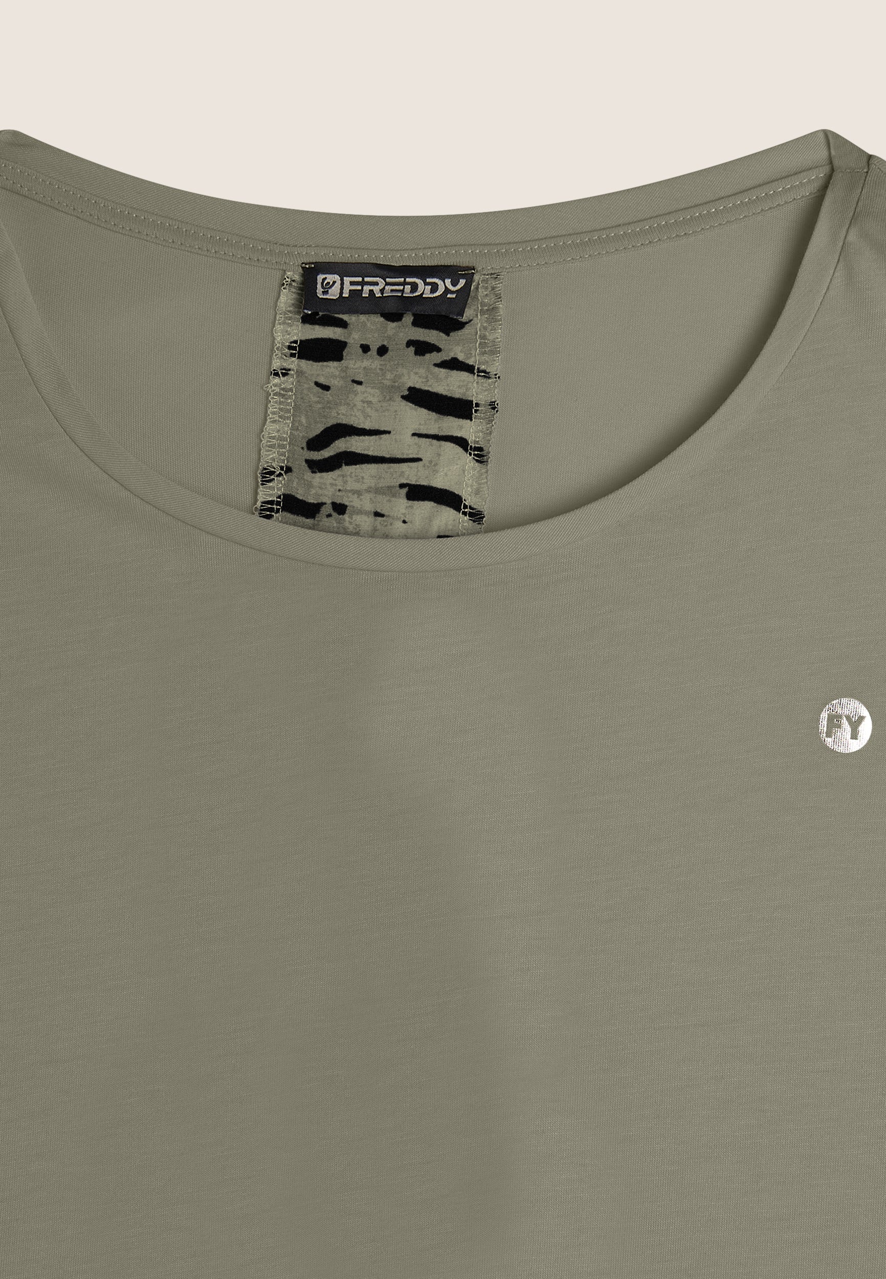 S25WSLT1_VAN104_-_W_XS 3