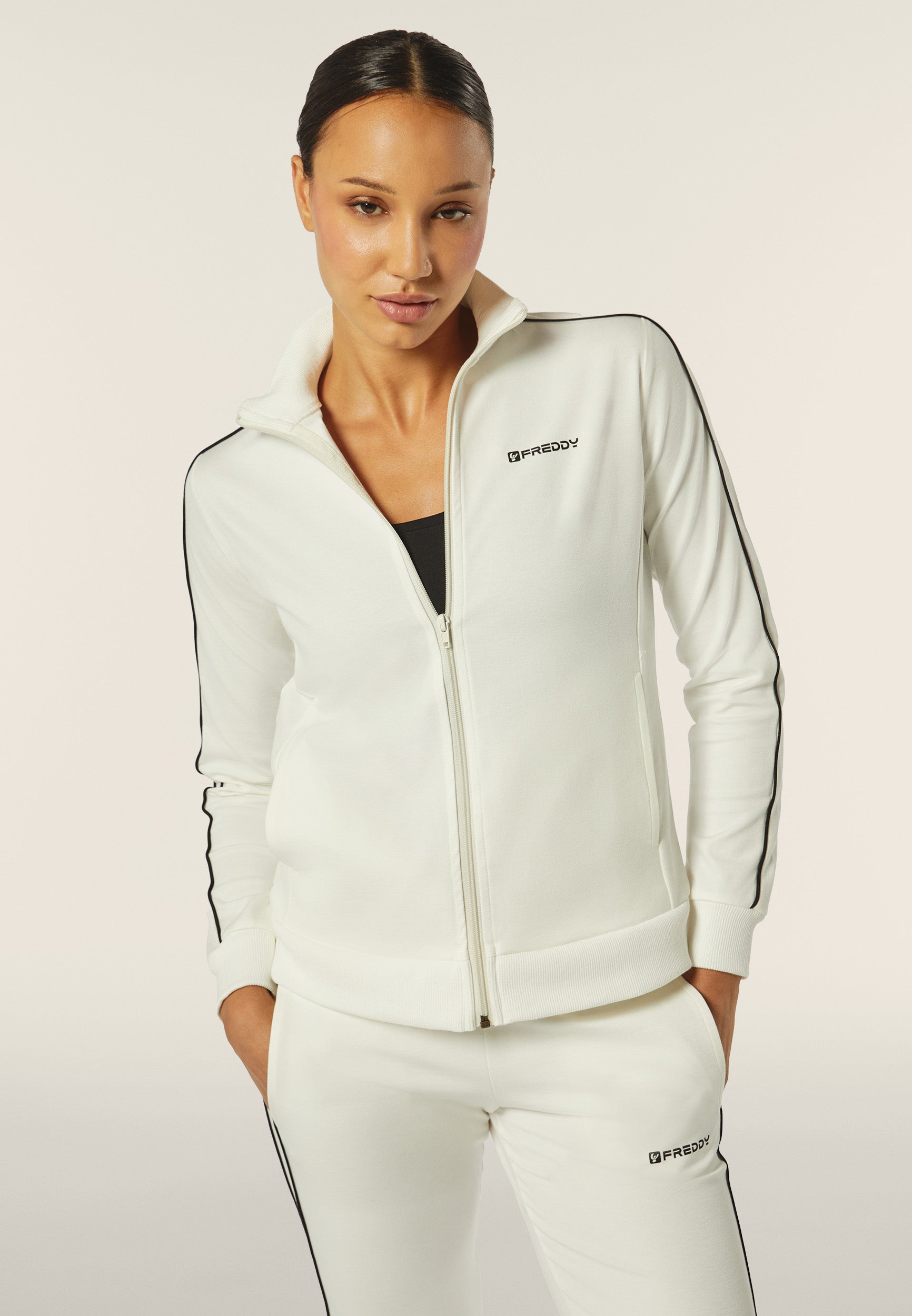 Regular turtleneck zip sweatshirt with contrast piping