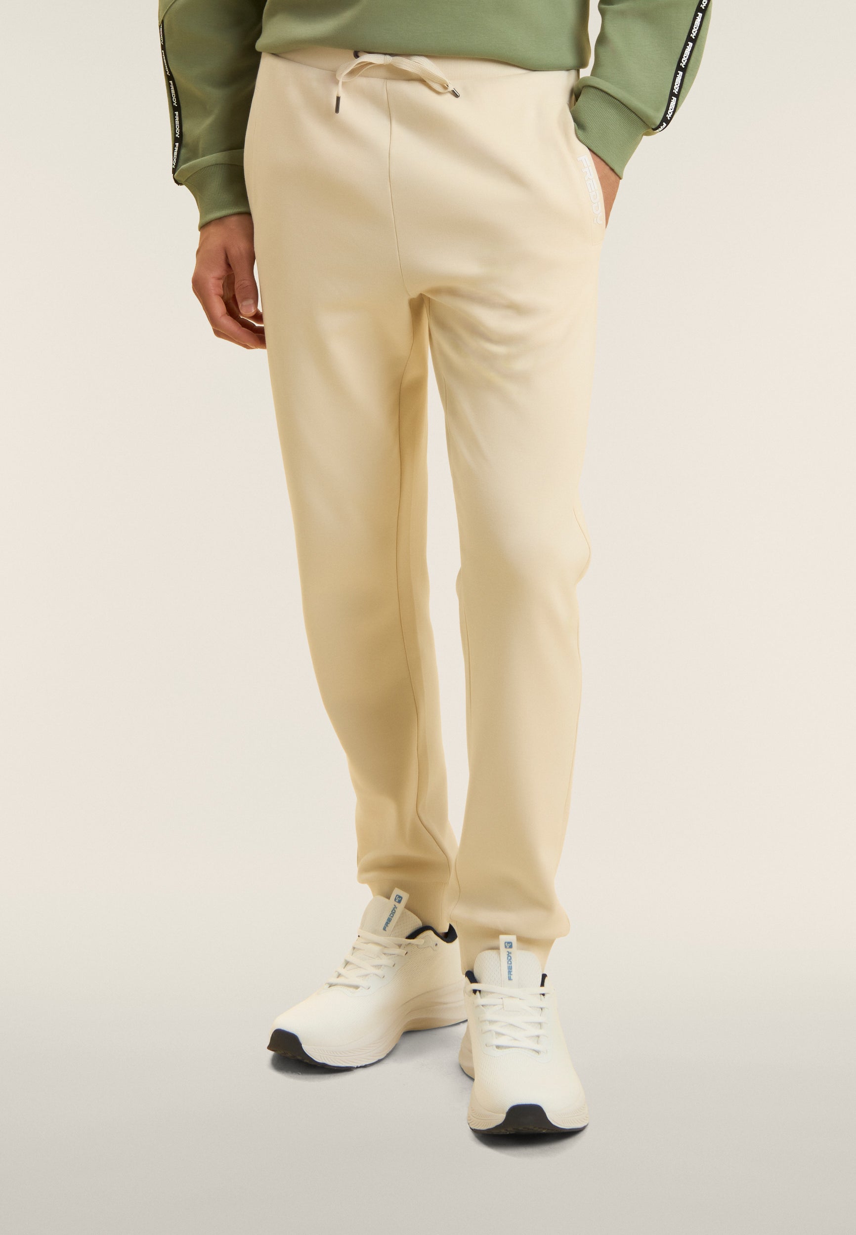 S26MESP2_W105_-_M_3XL 2