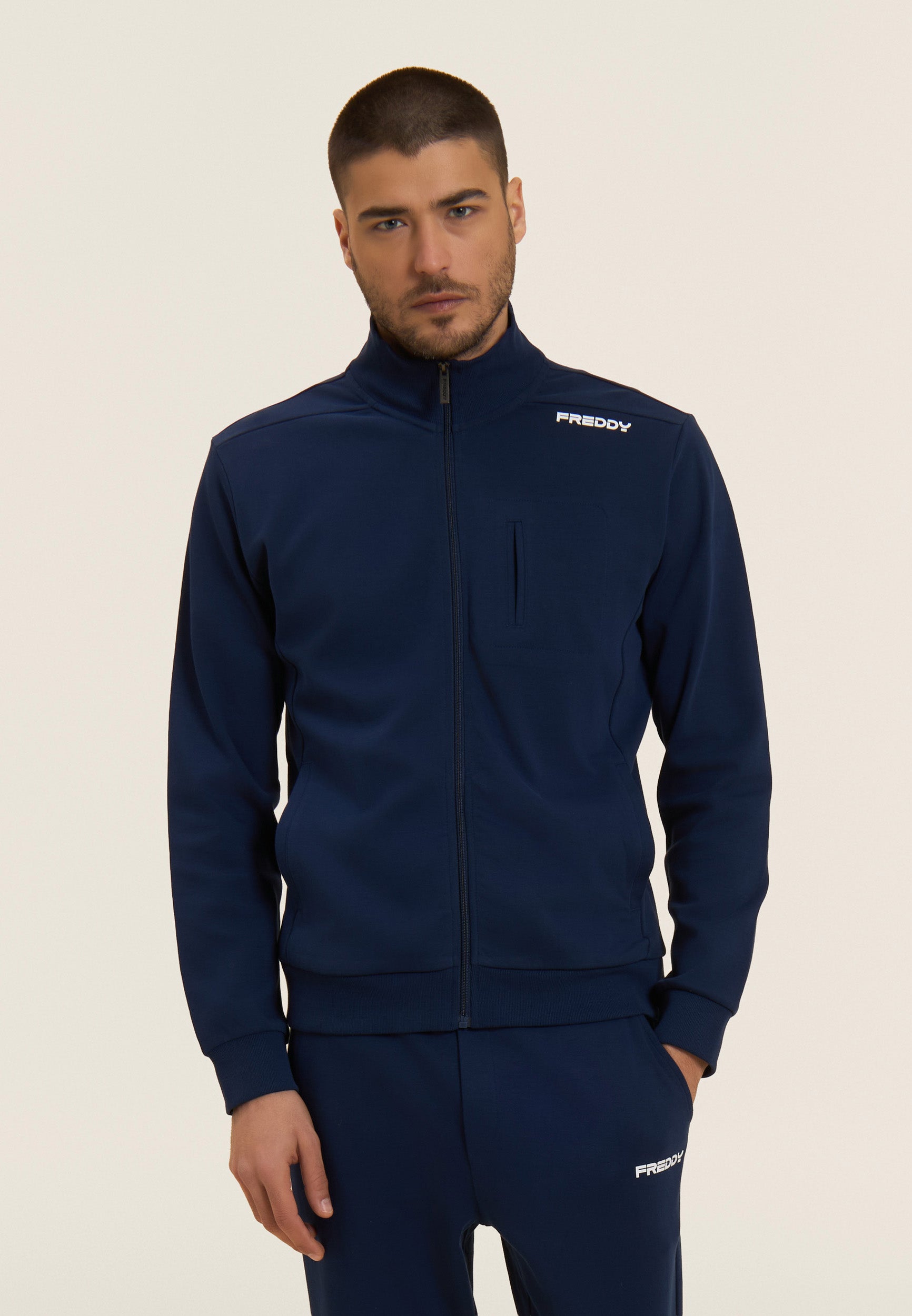 S26MESS2_B134_-_M_3XL 2