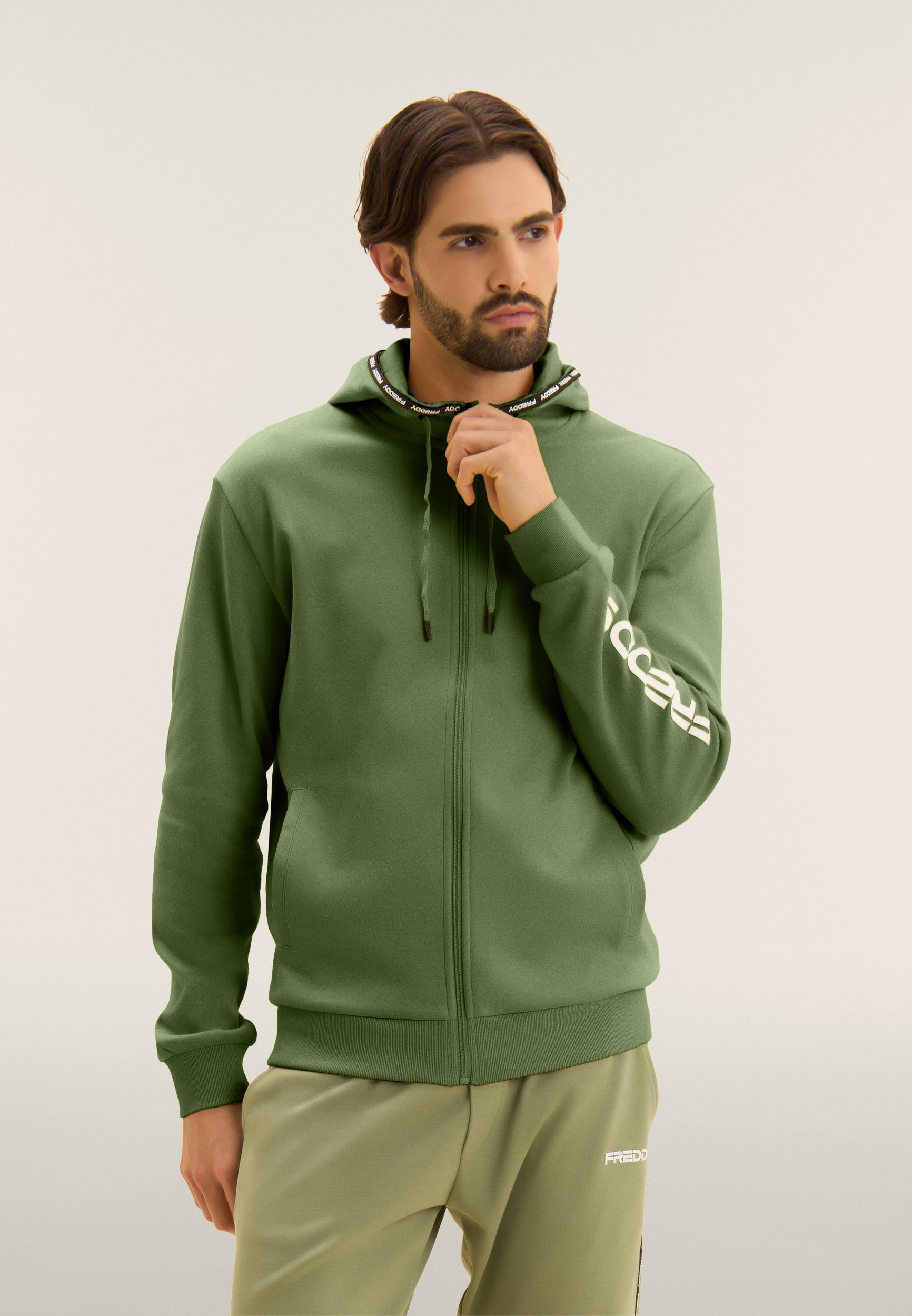 S26MESS3_V102_-_M_3XL 2