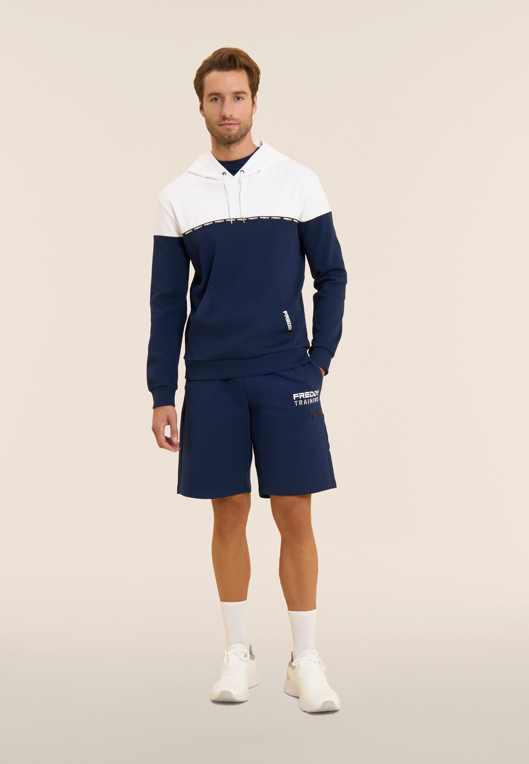 S26MESS4_B134W_-_M_3XL 1