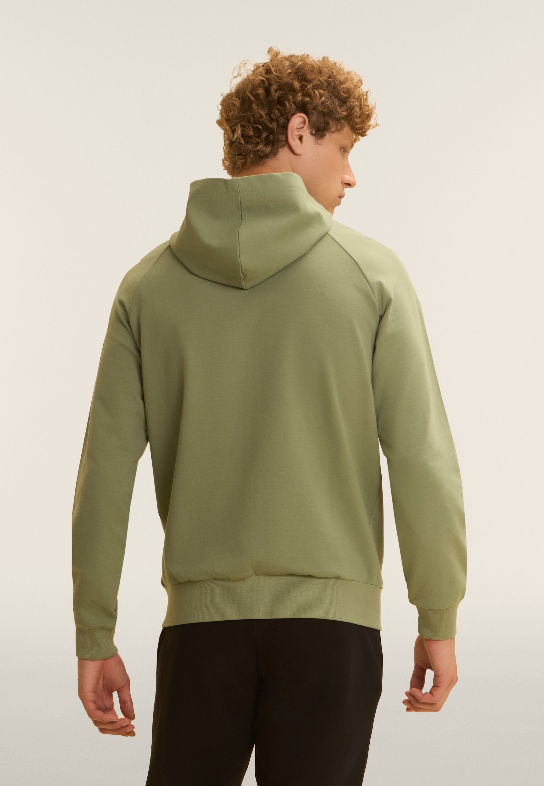 S26MTRK3_V102N_-_M_3XL 3