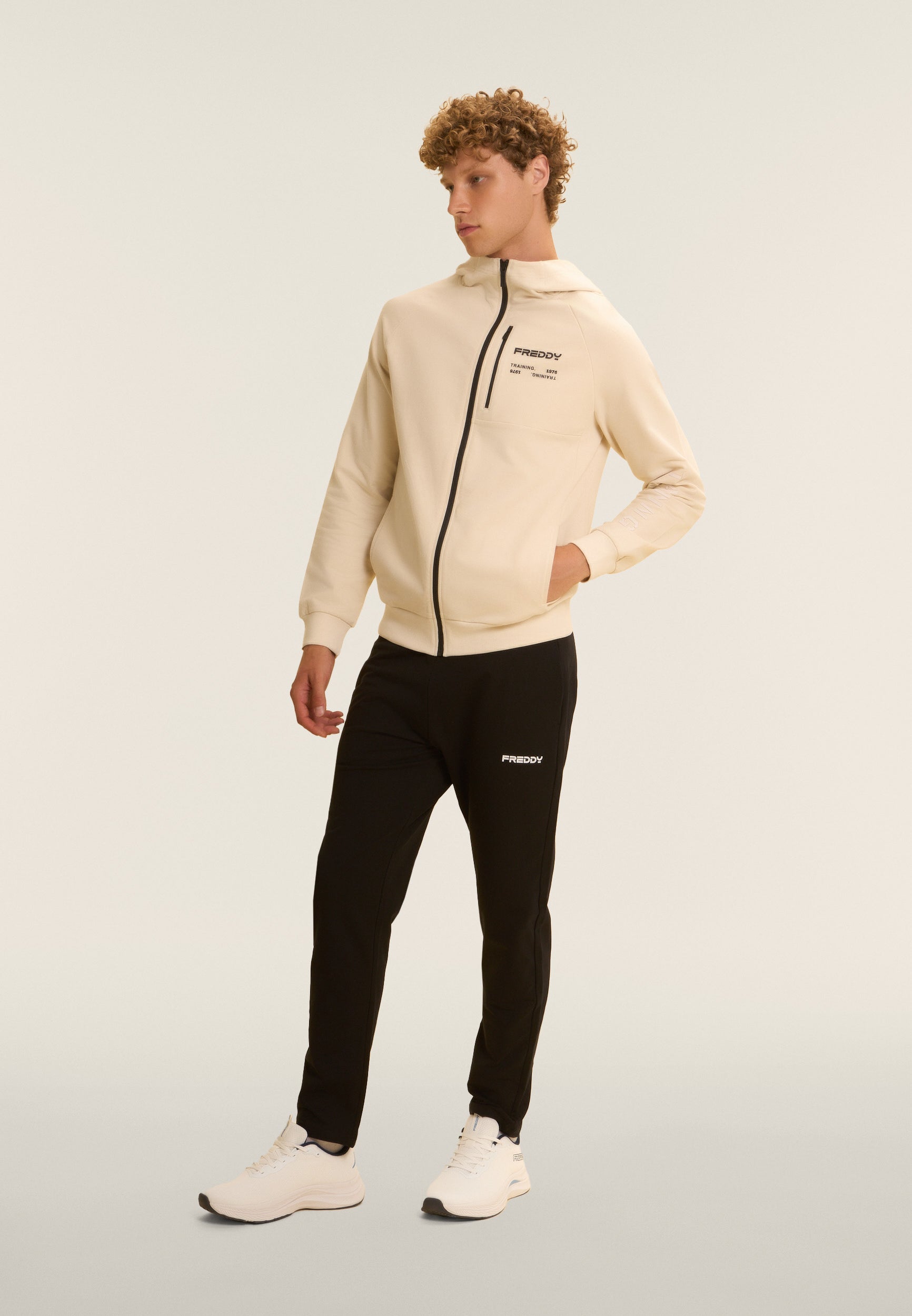 S26MTRK3_W105N_-_M_3XL 2