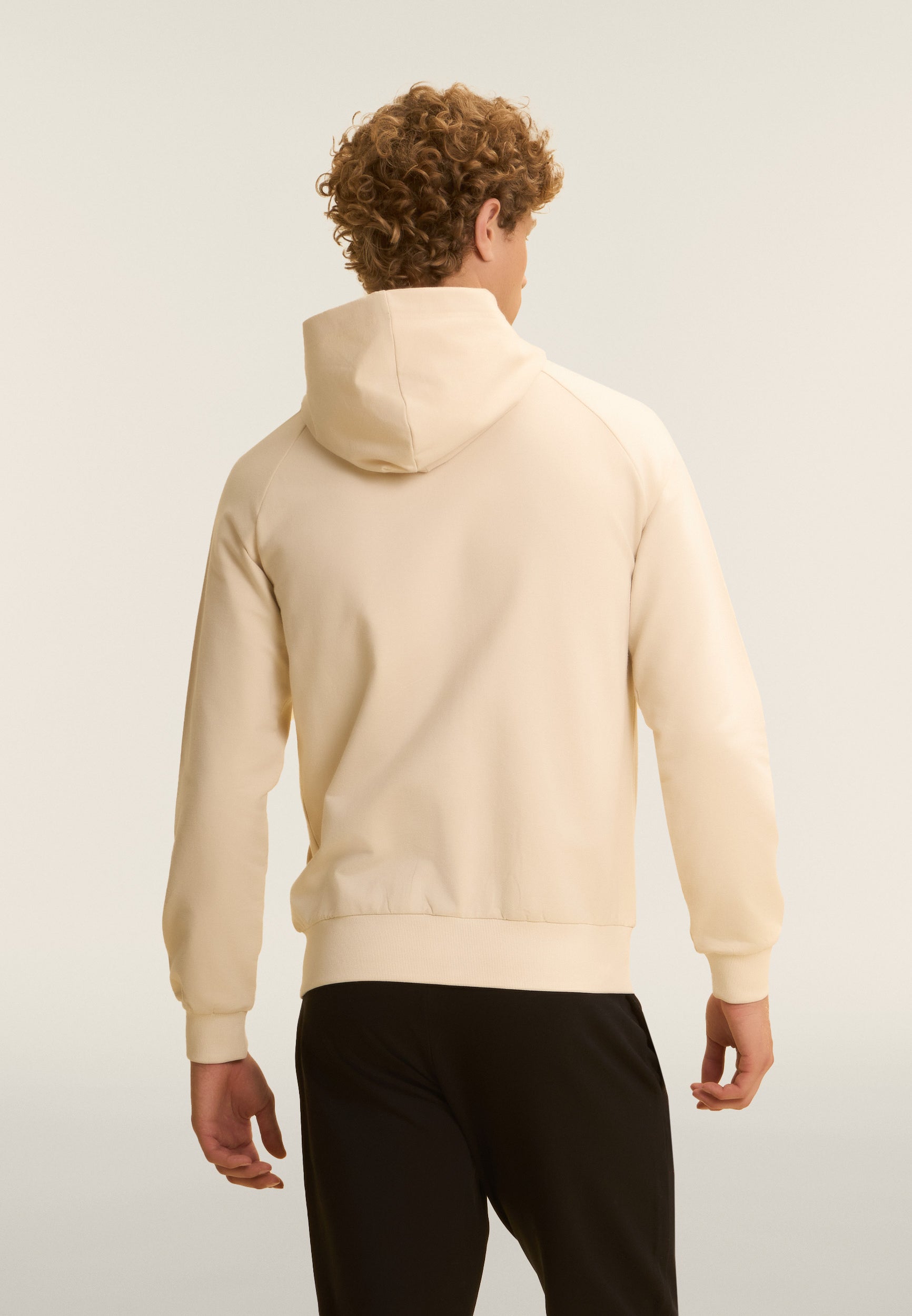 S26MTRK3_W105N_-_M_3XL 3