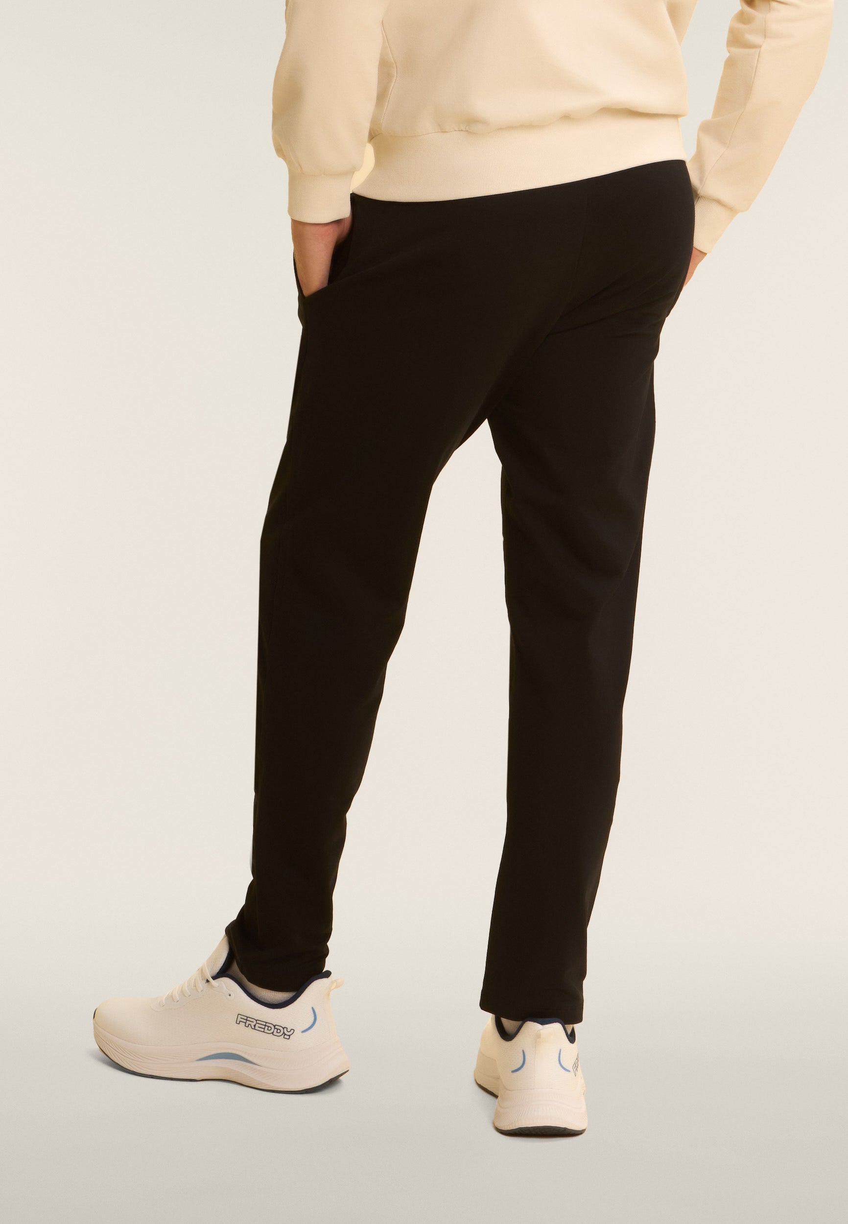 S26MTRK3_W105N_-_M_3XL 5