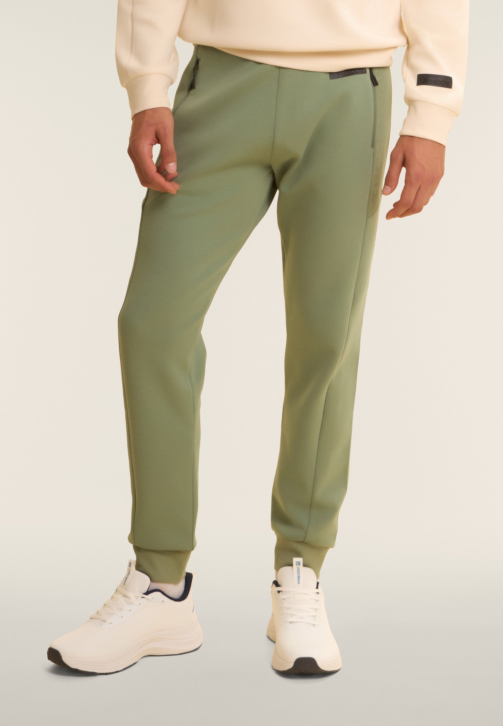 S26MUTP3_V102_-_M_3XL 2