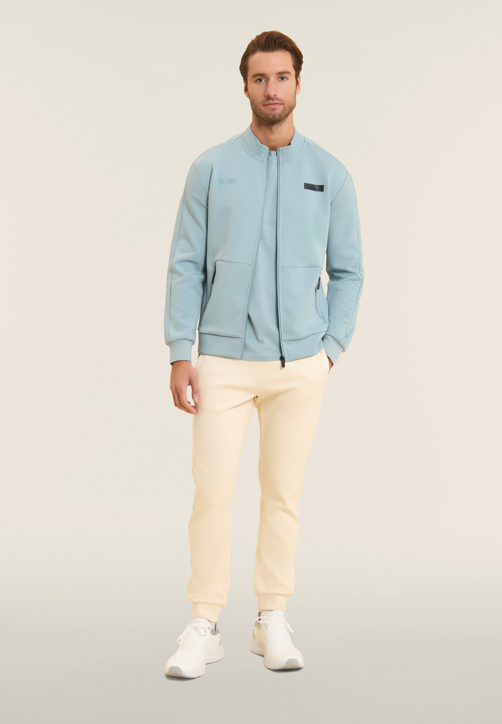 S26MUTS1_C27_-_M_3XL 1