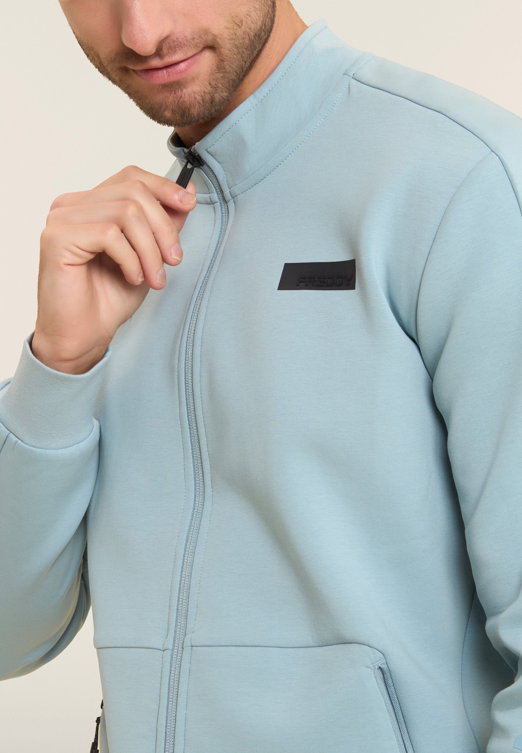 S26MUTS1_C27_-_M_3XL 4