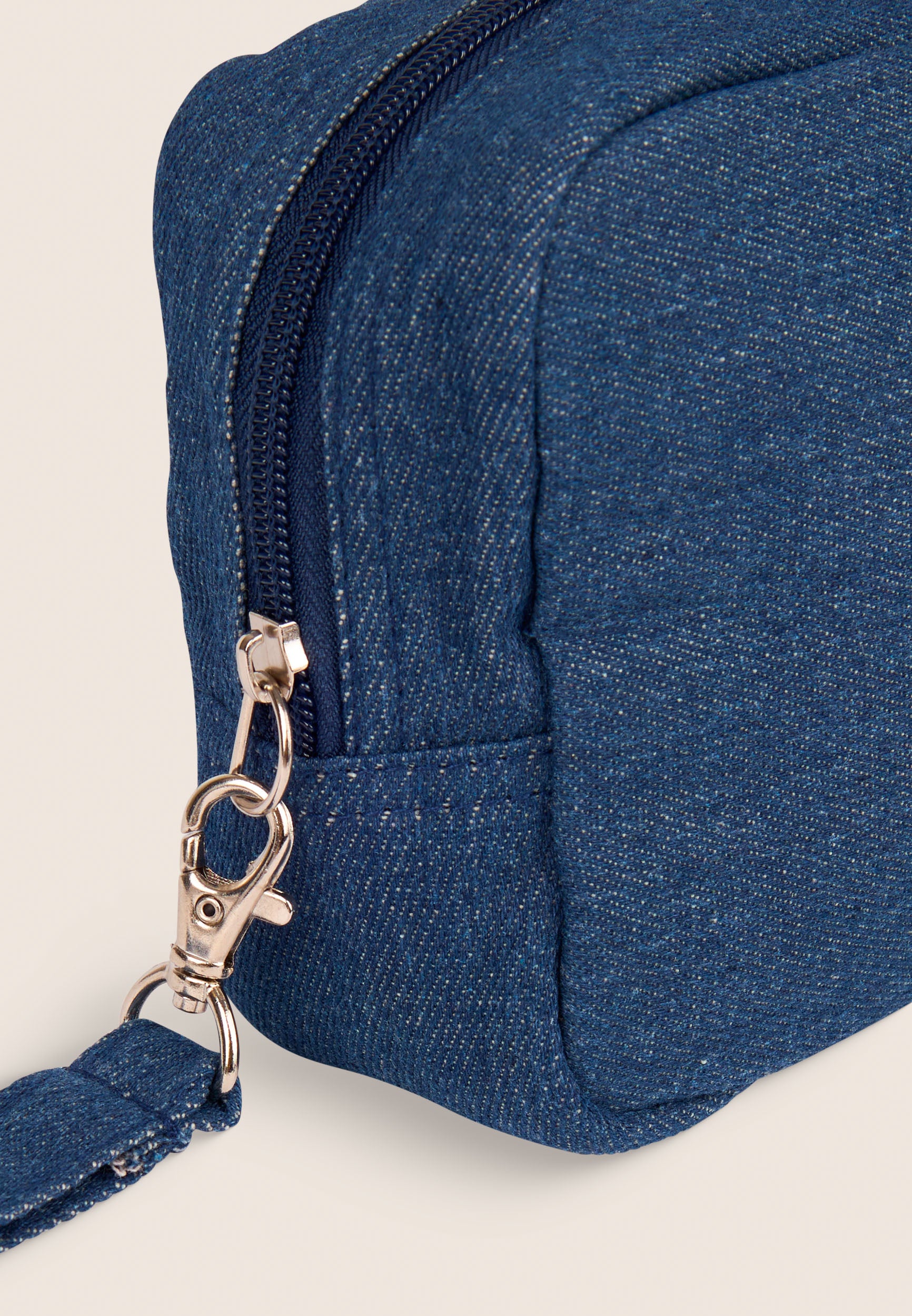 S26WBTDENIM_J0B_-_6_U 5