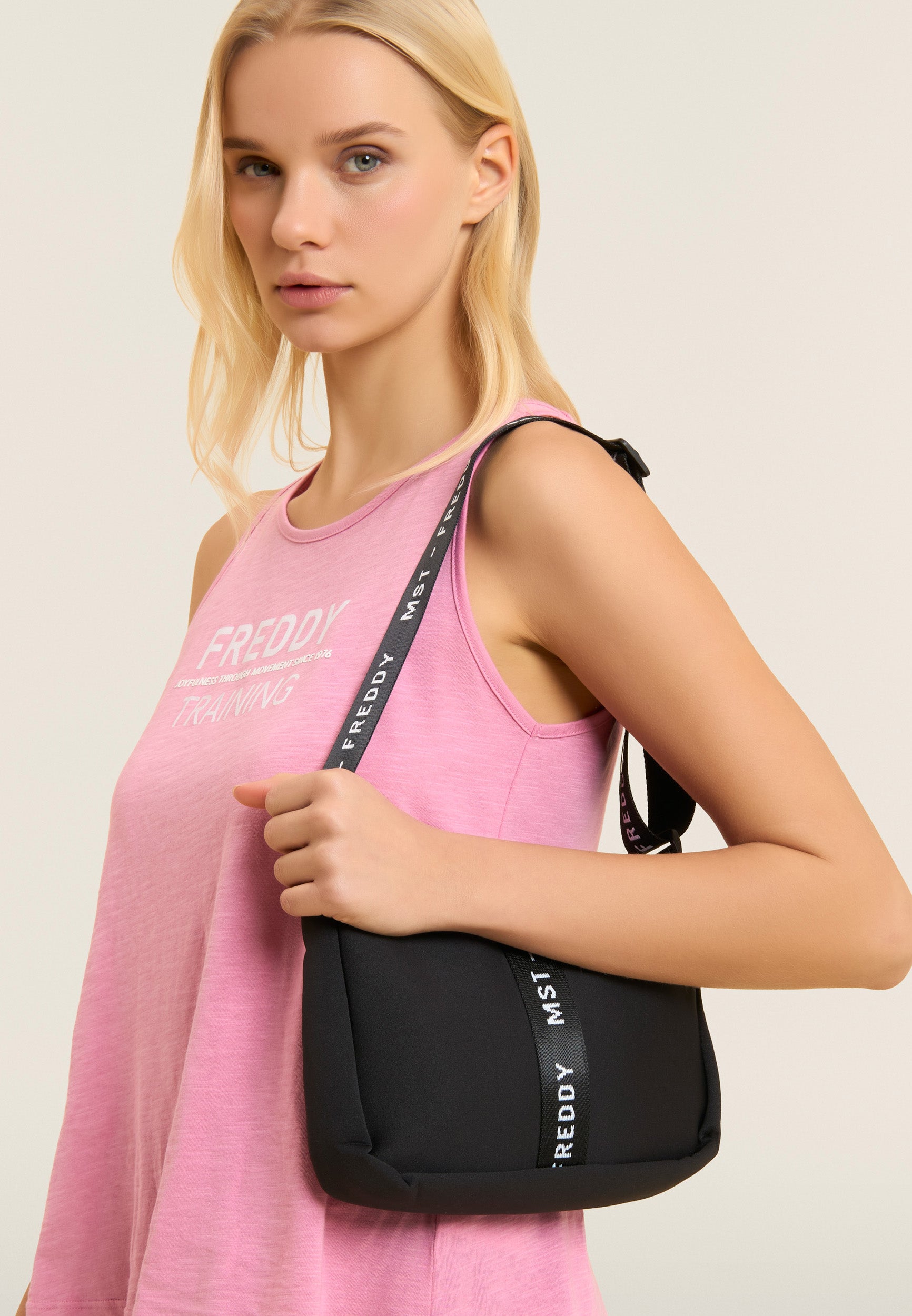 S26WCBNEOPRENE_N_-_6_U 2