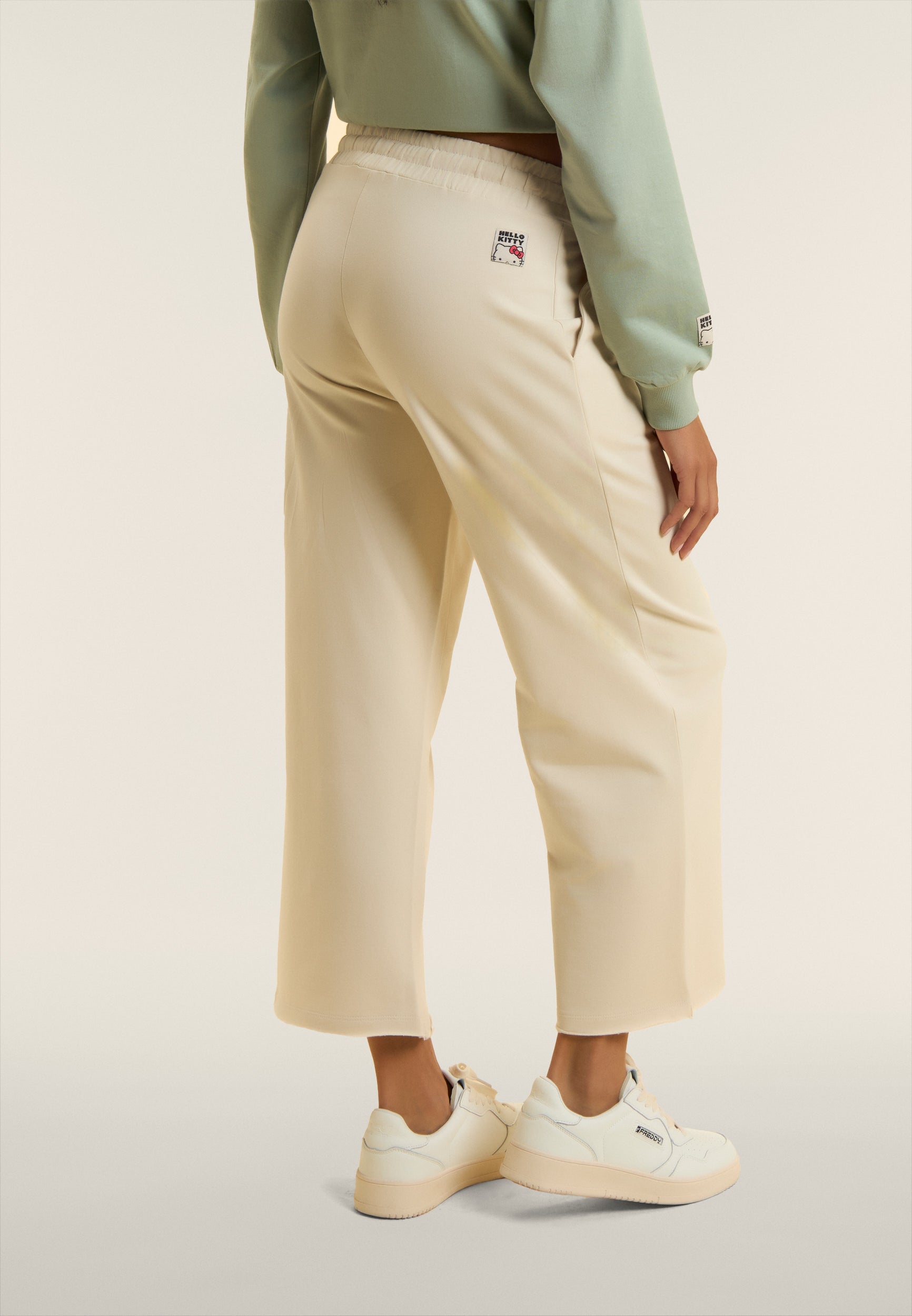 S26WCPP4_W33_-_W_L 3