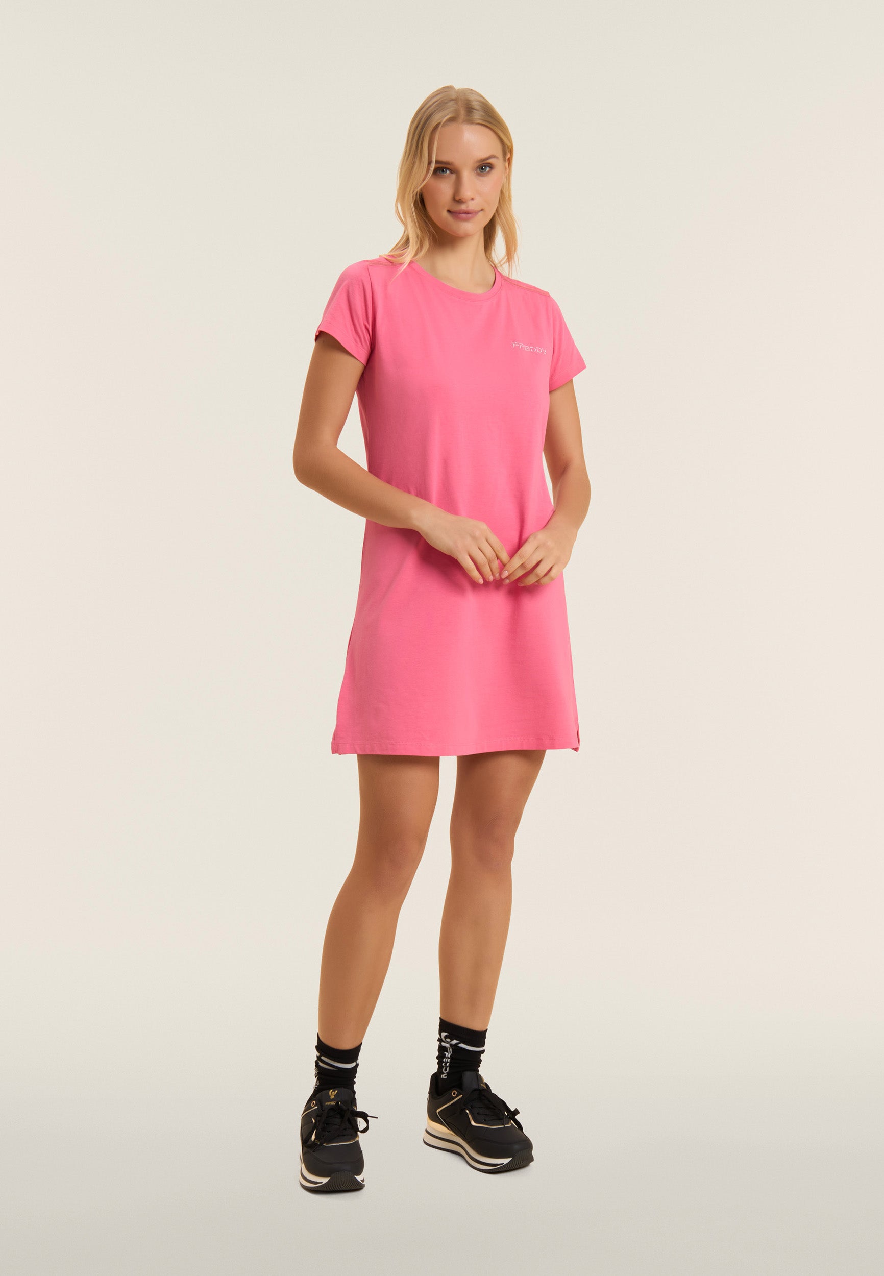 S26WCRD1_P102_-_W_L 1