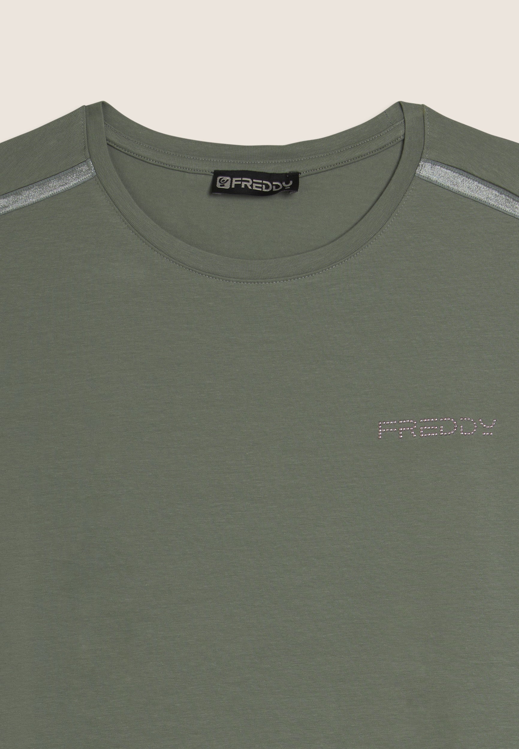 S26WCRD1_V96_-_W_L 3