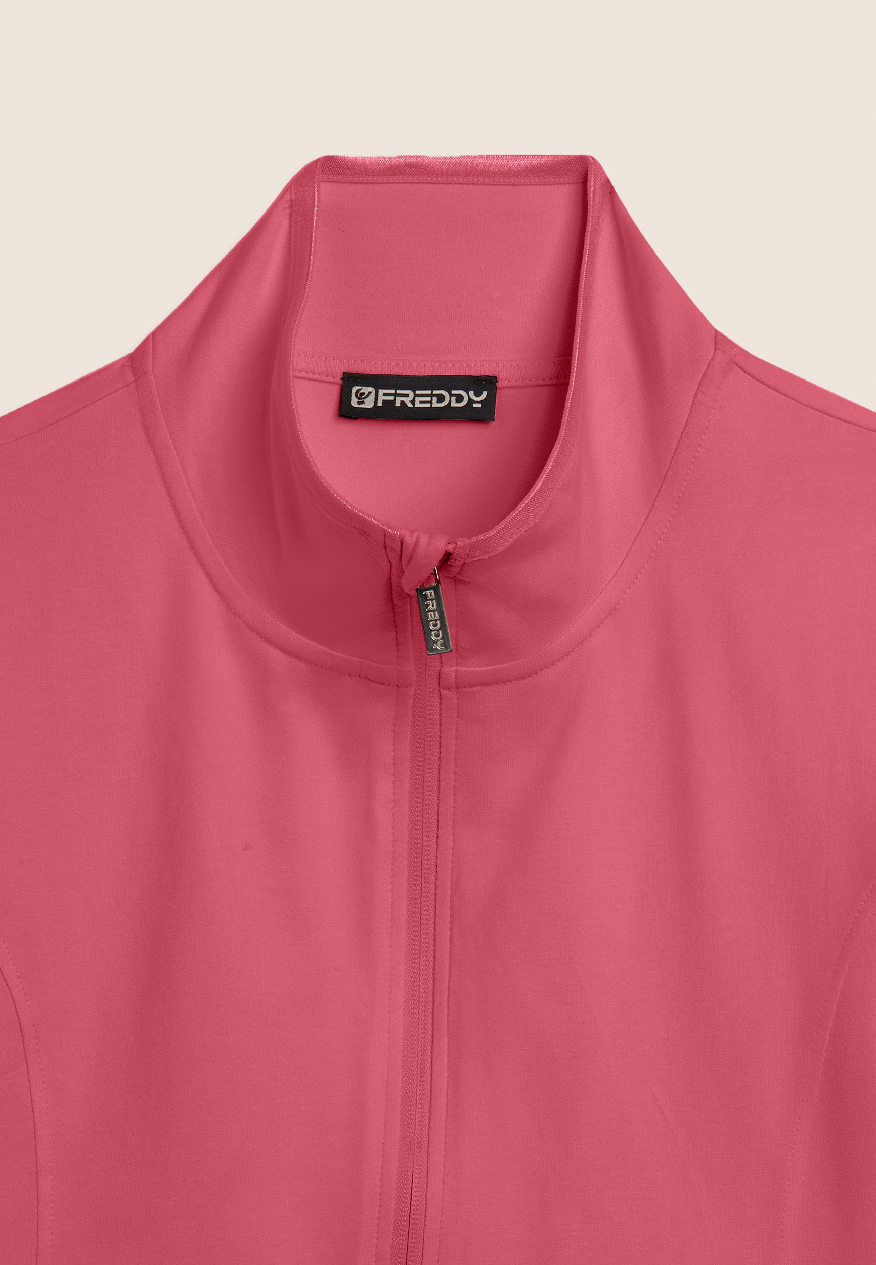 S26WCRS1_P102_-_W_L 3