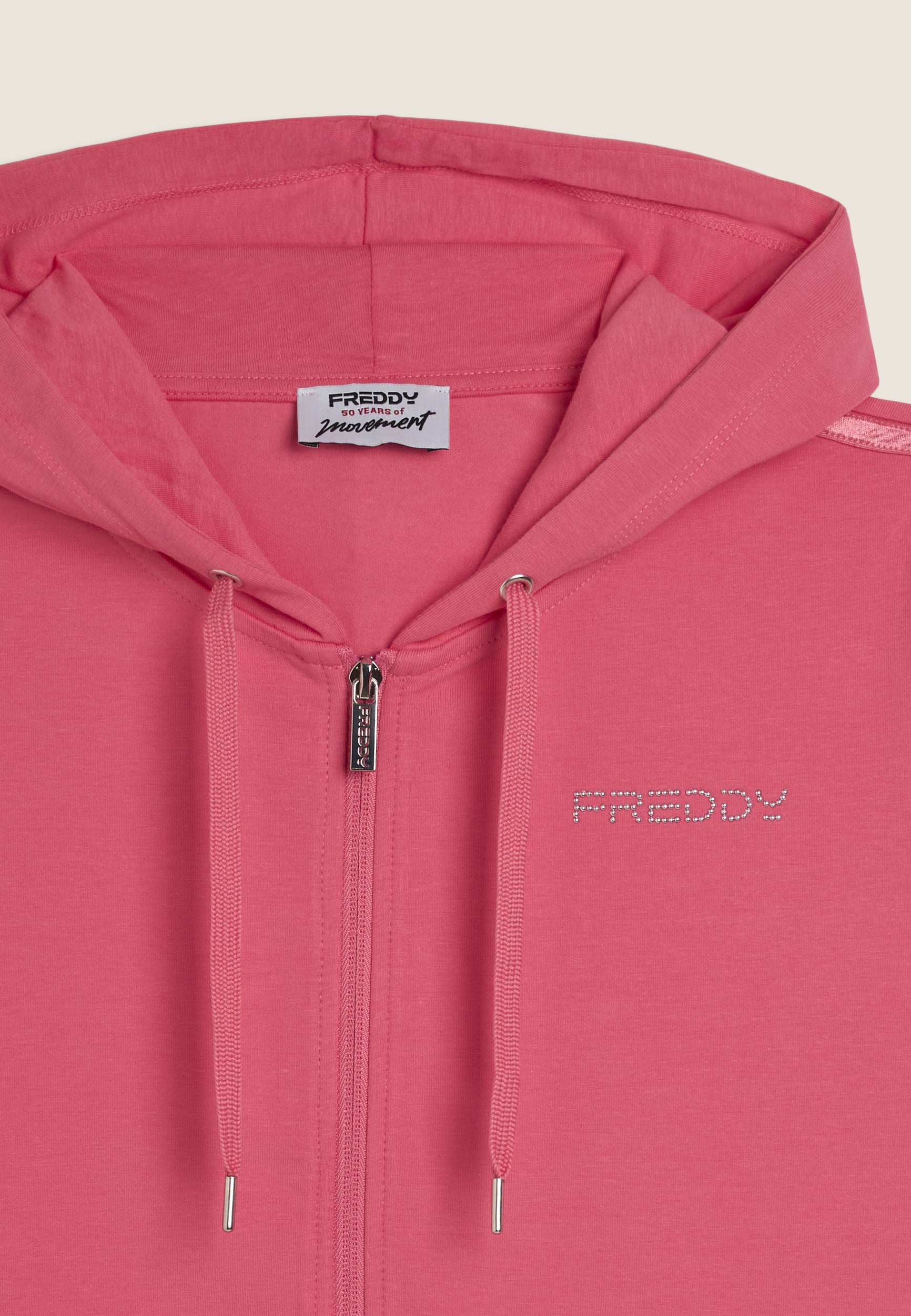 S26WCRS3_P102_-_W_L 3