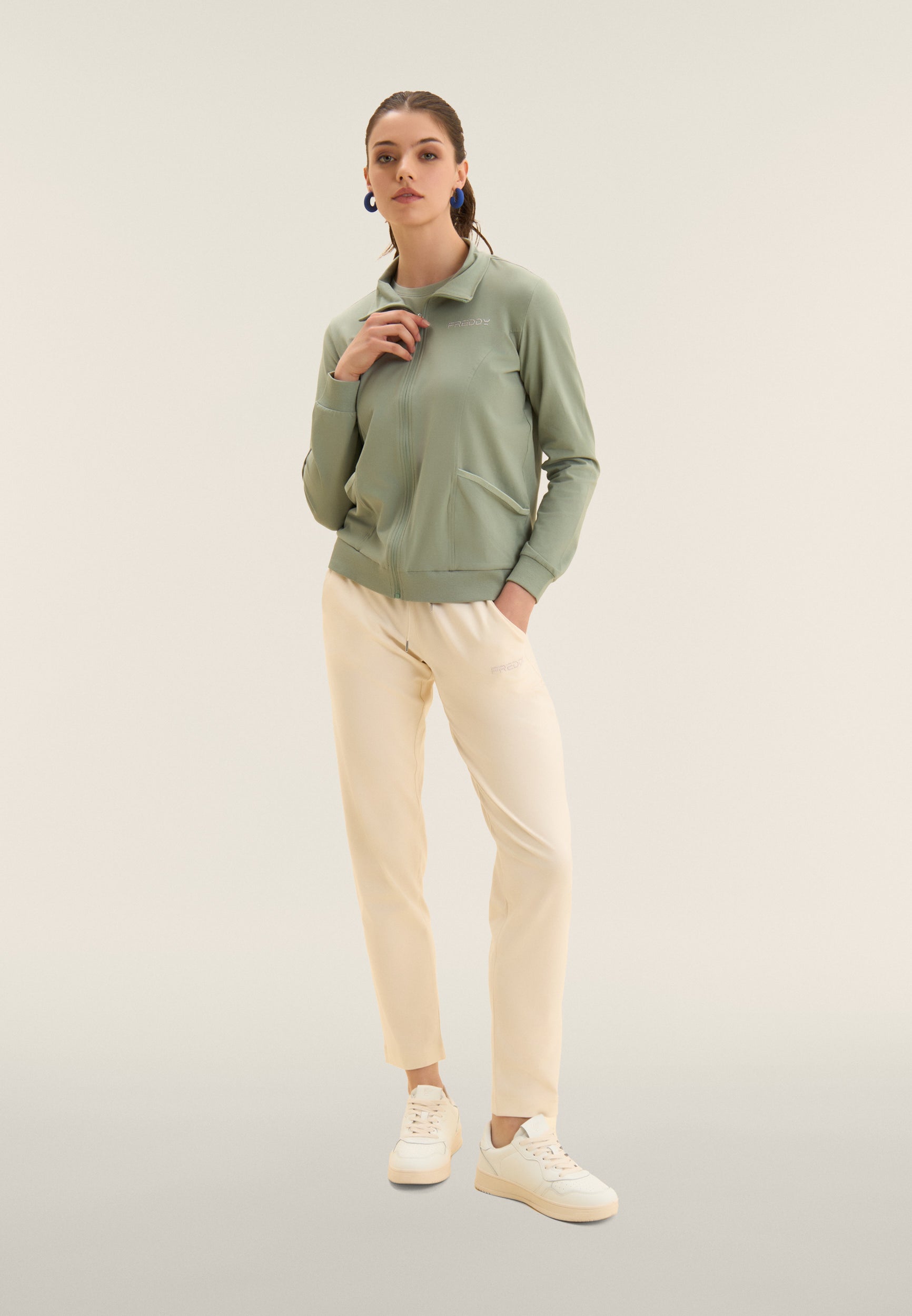 S26WCRS4_V96_-_W_L 1