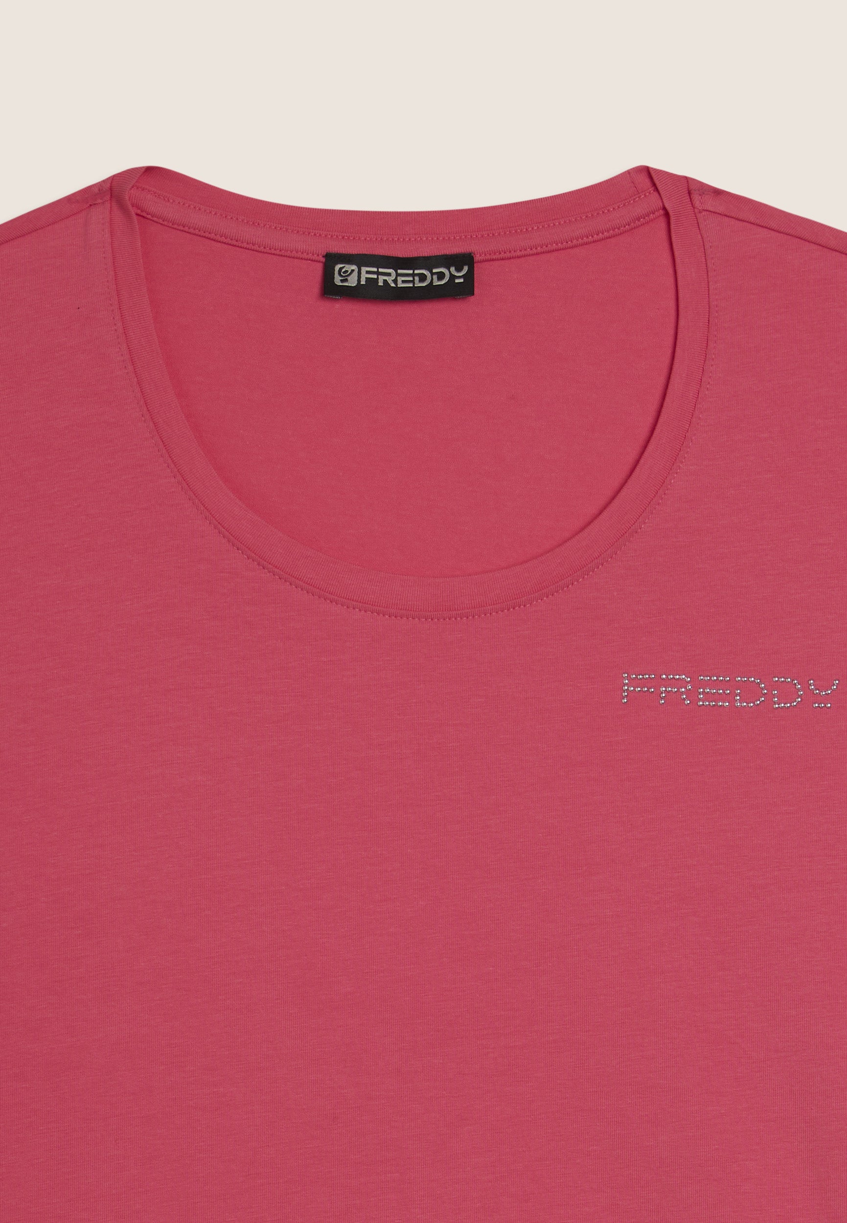 S26WCRT1_P102_-_W_L 3