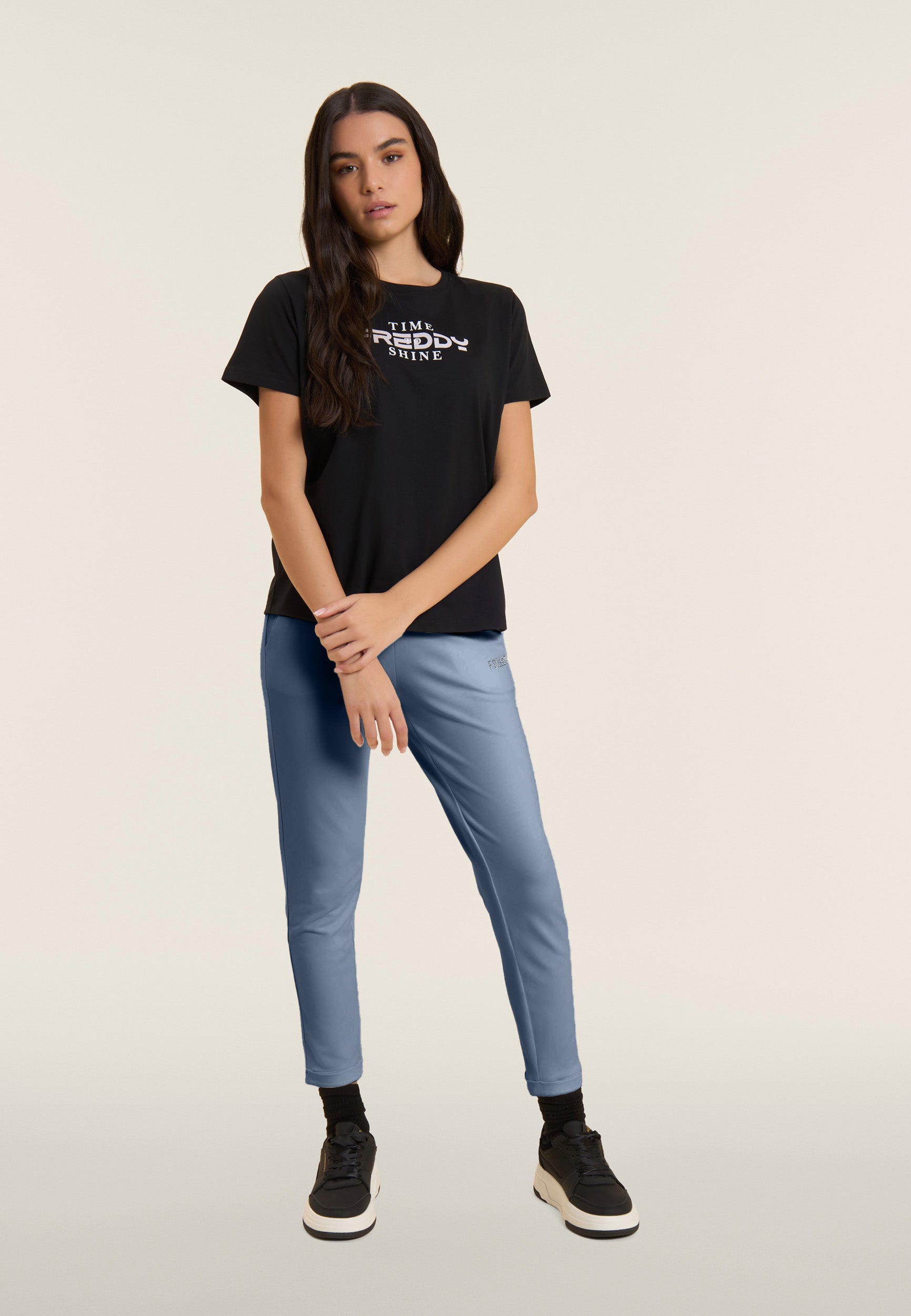 S26WCXP4_C57_-_W_L 1