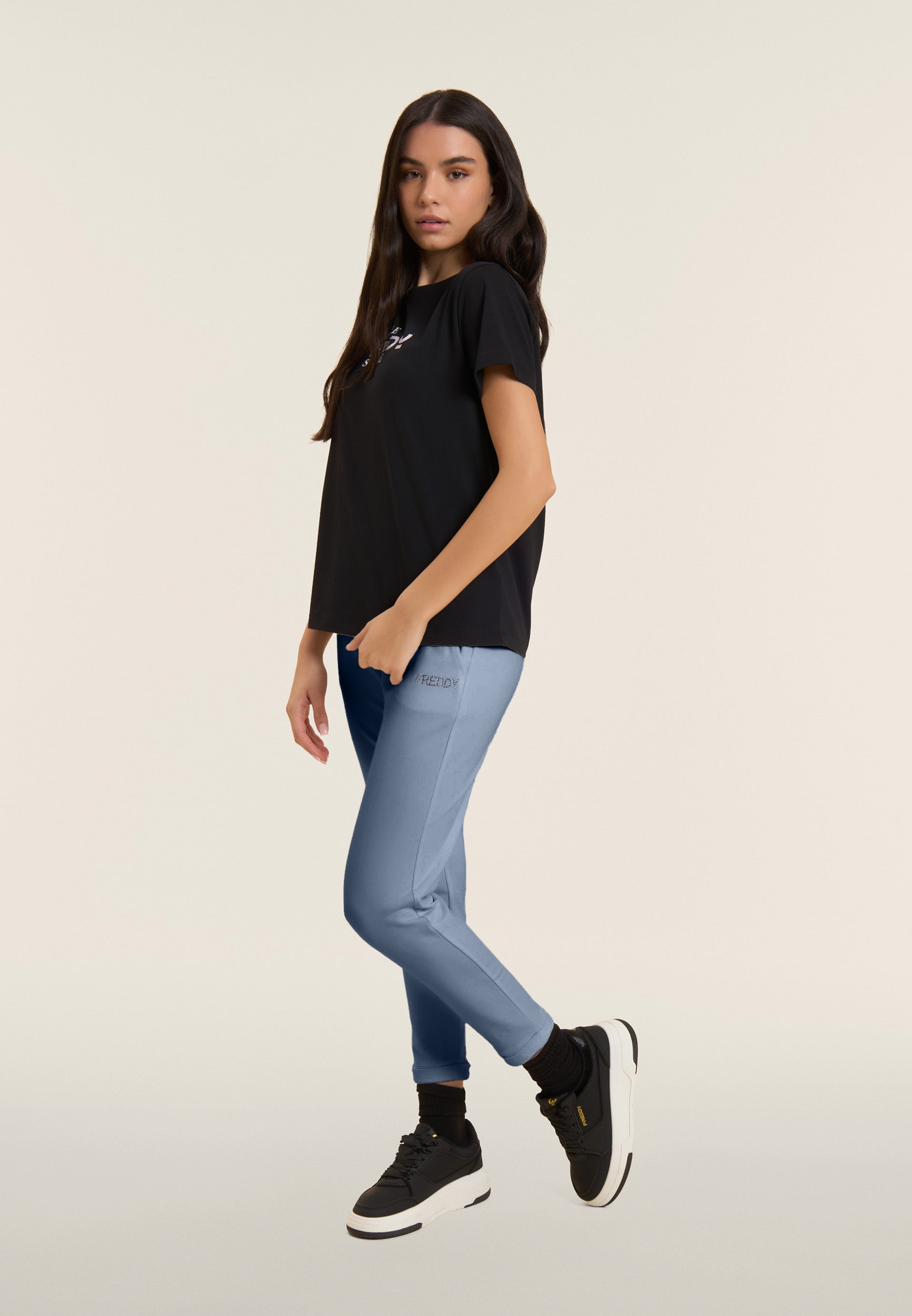 S26WCXP4_C57_-_W_L 5