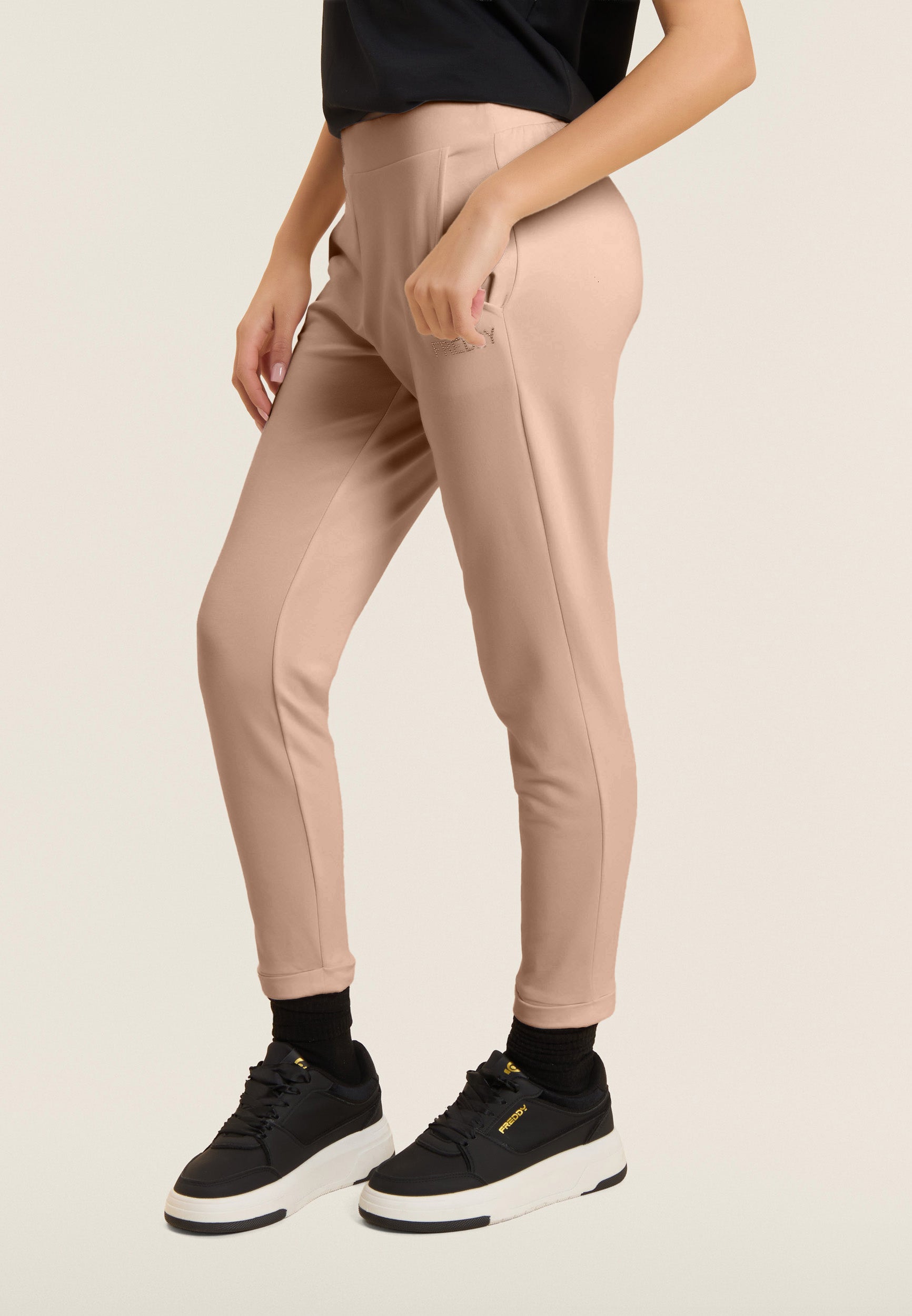 S26WCXP4_Z75_-_W_L 2