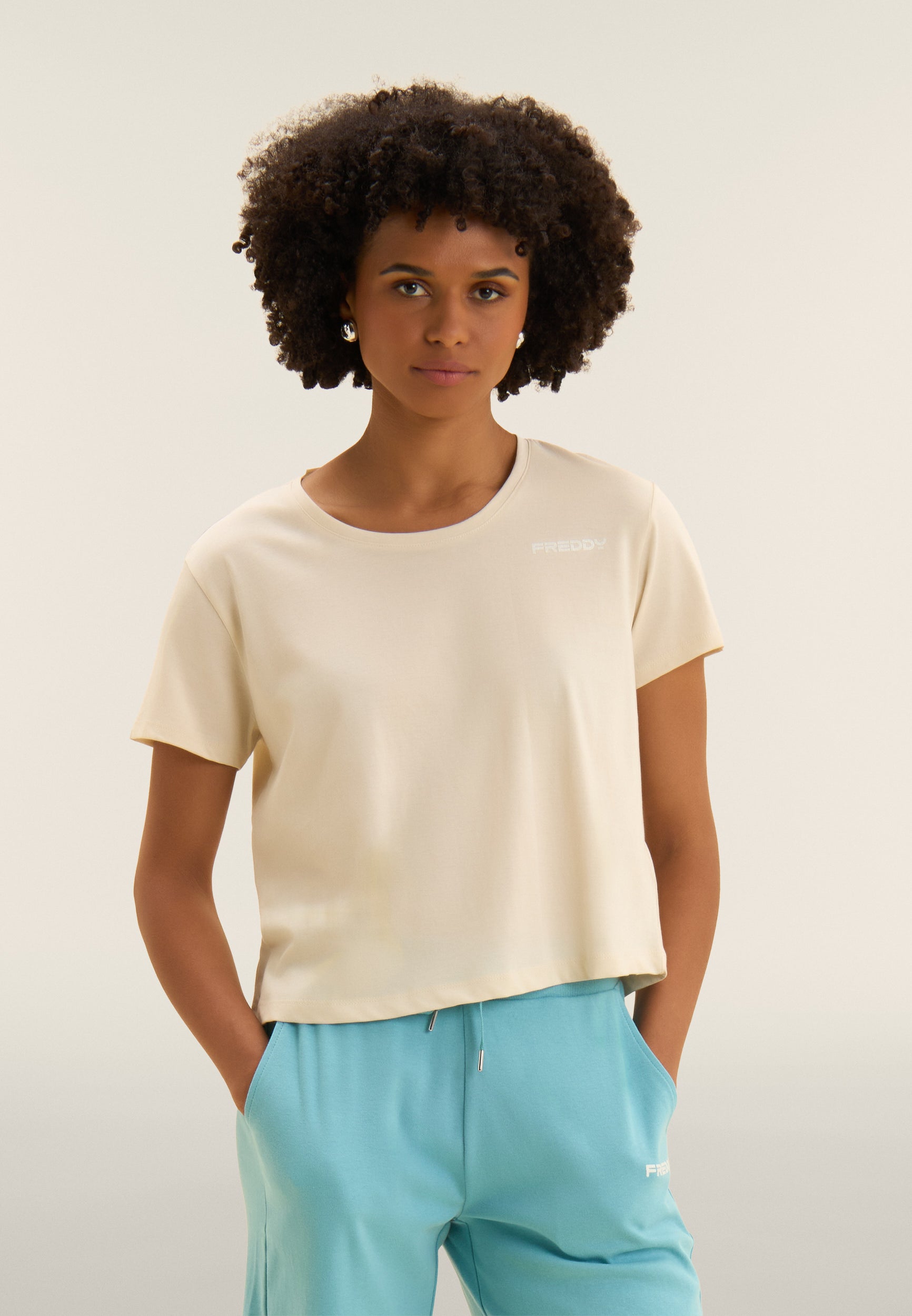 S26WCYLT2_W33_-_W_L 2