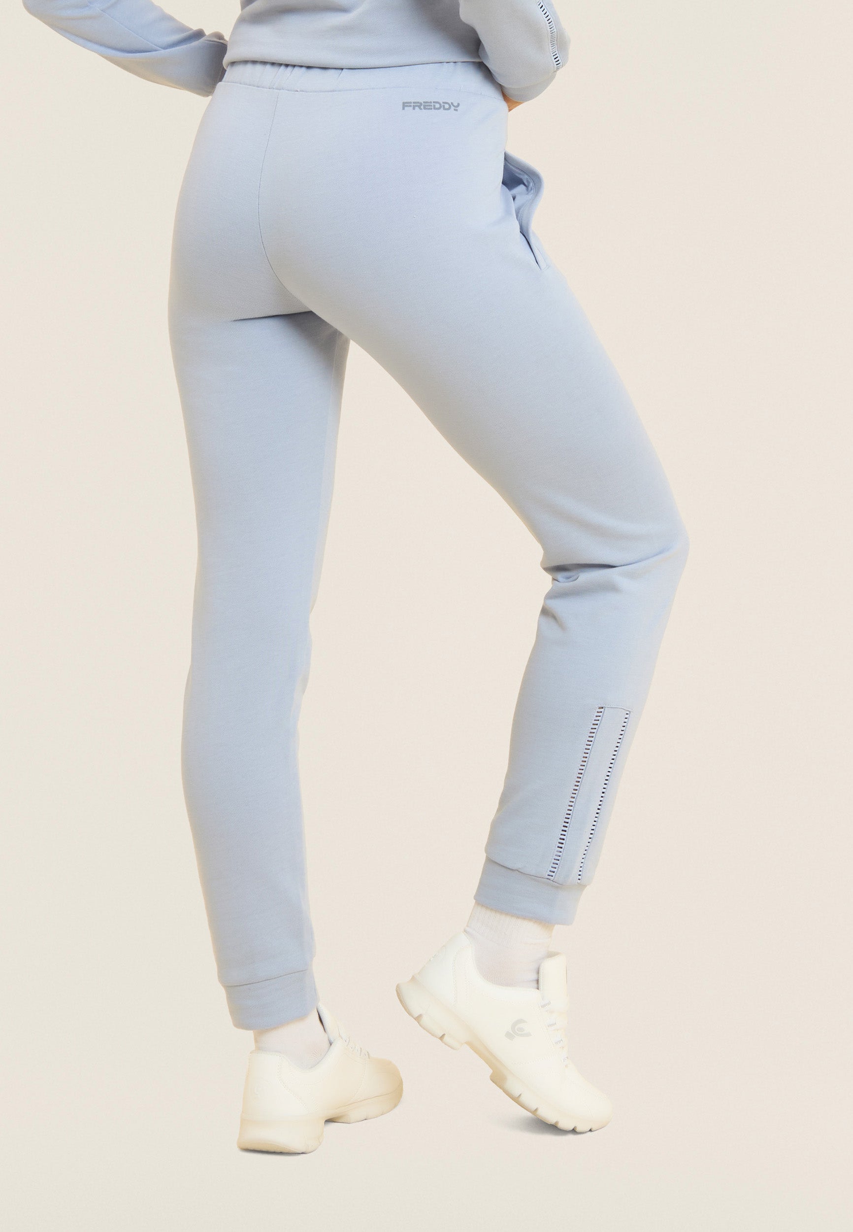 S26WFLP1_C35_-_W_L 3