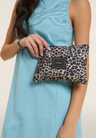 S26WFPALLOVER_ANI138_-_6_U 2