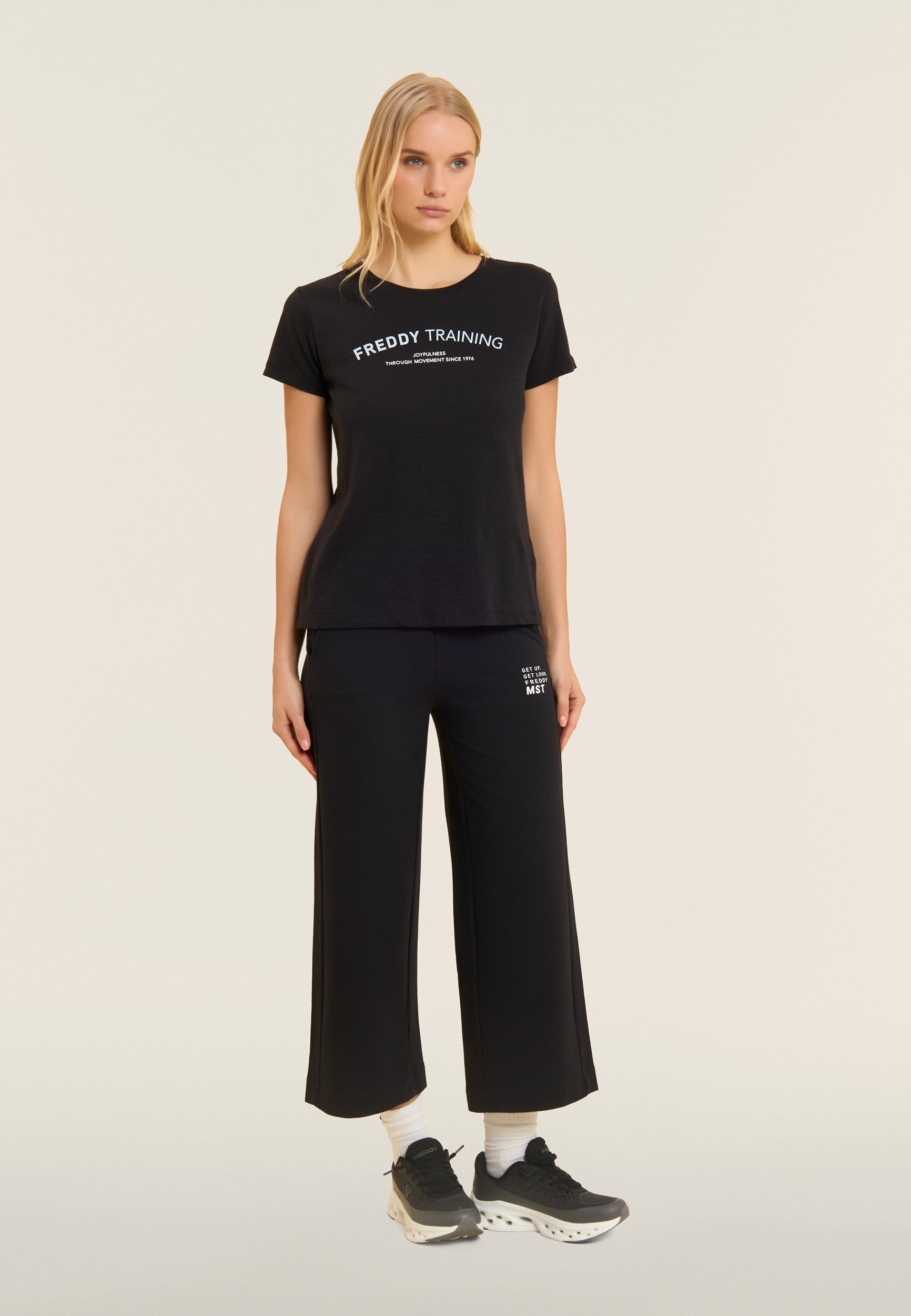 Wide leg cropped athletic trousers with FREDDY MST graphics