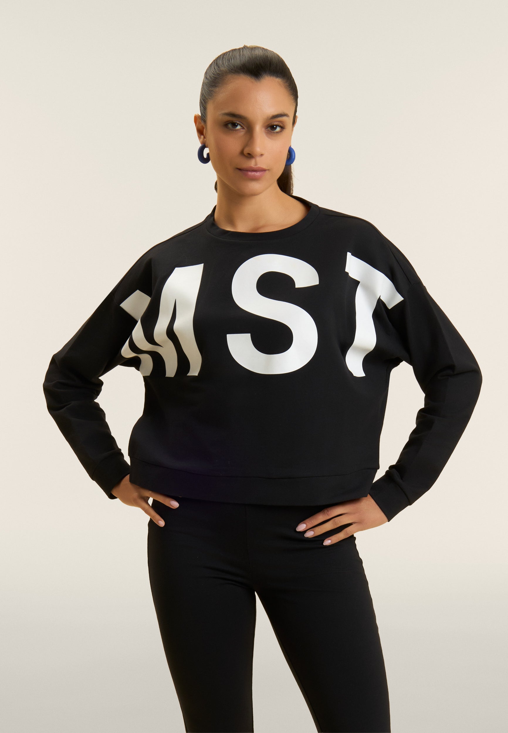 Cropped crew neck sweatshirt with MST maxi print