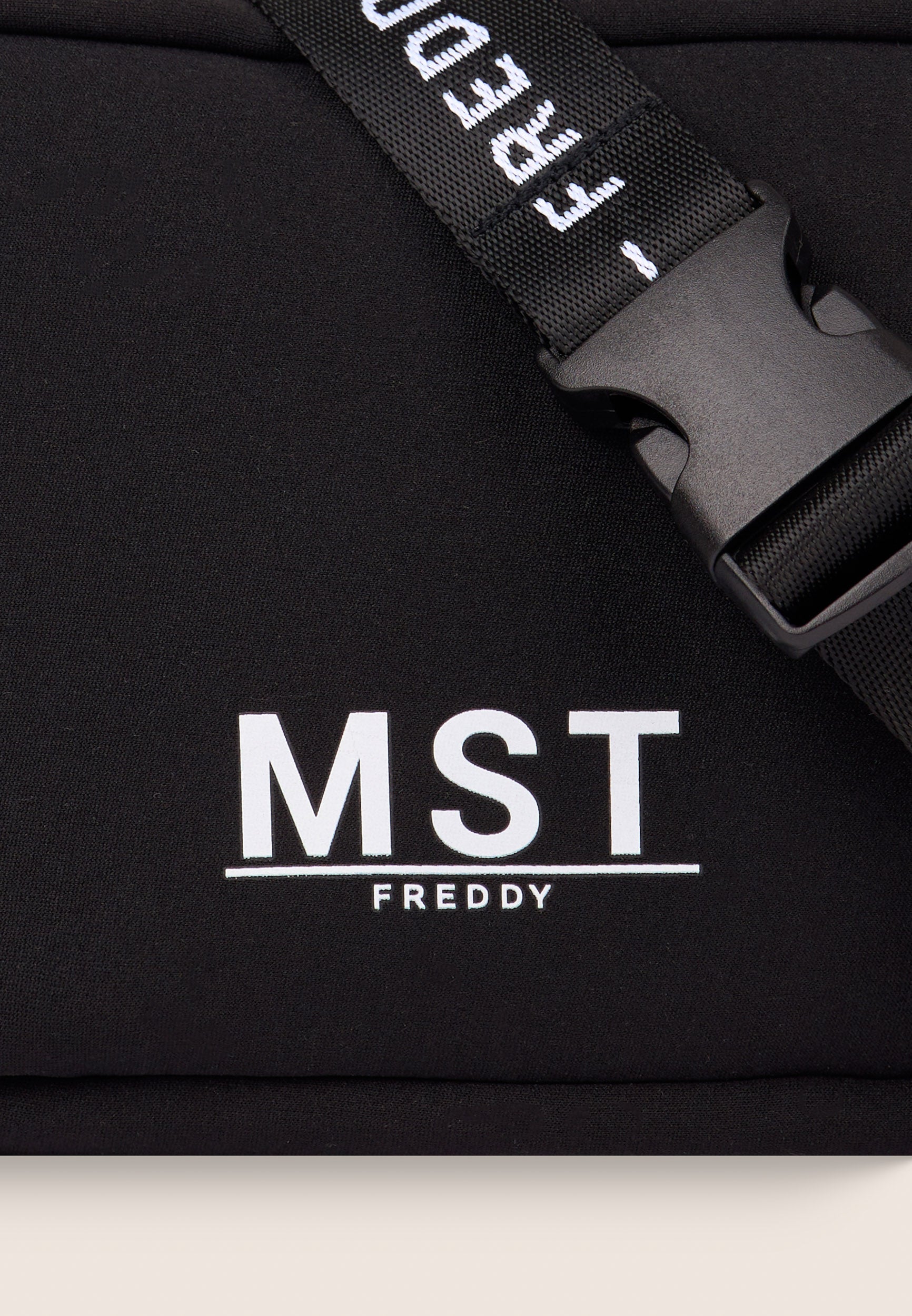 S26WMBNEOPRENE_N_-_6_U 5