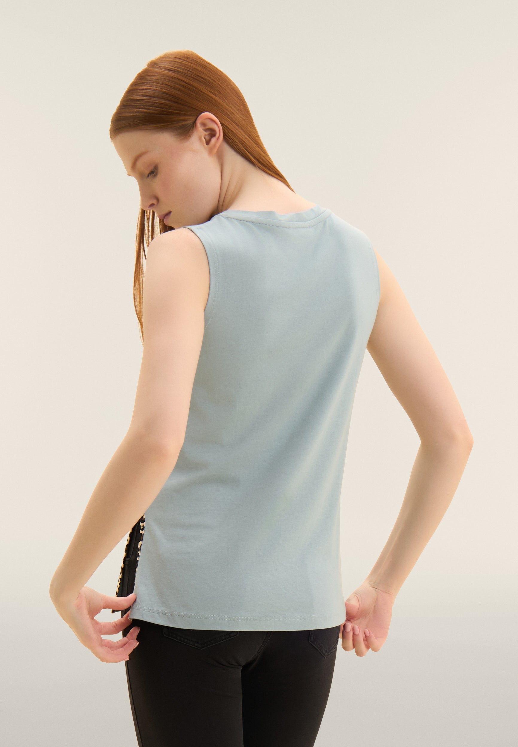 S26WSLK3_C27_-_W_L 3