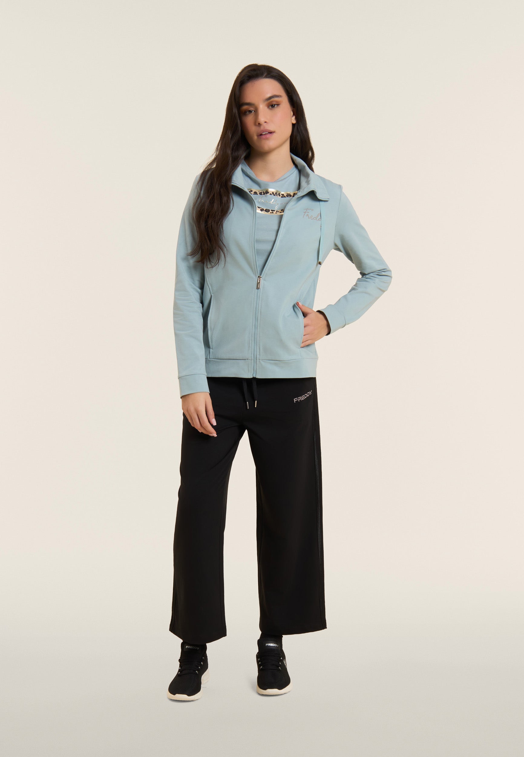 S26WSLT5_C27_-_W_L 1