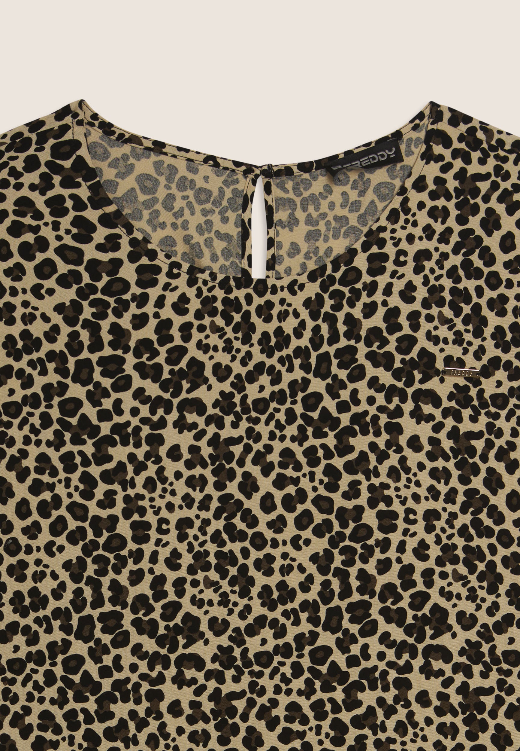 S26WSLT7C_ANI138_-_W_L 7