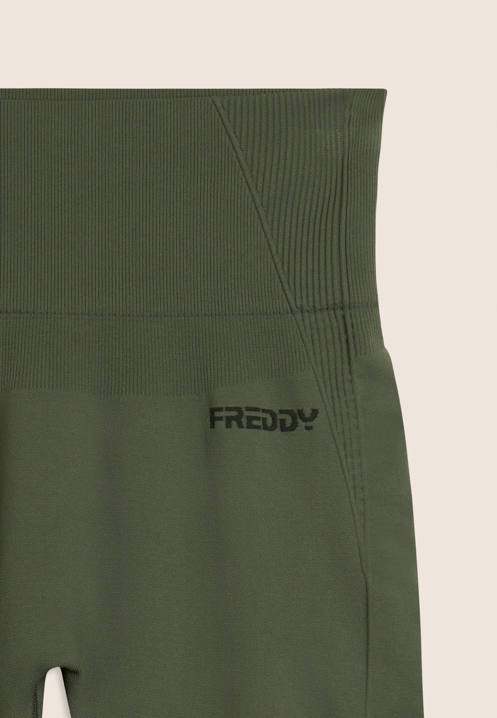 S26WSMP1_V150_-_67_M/L 3