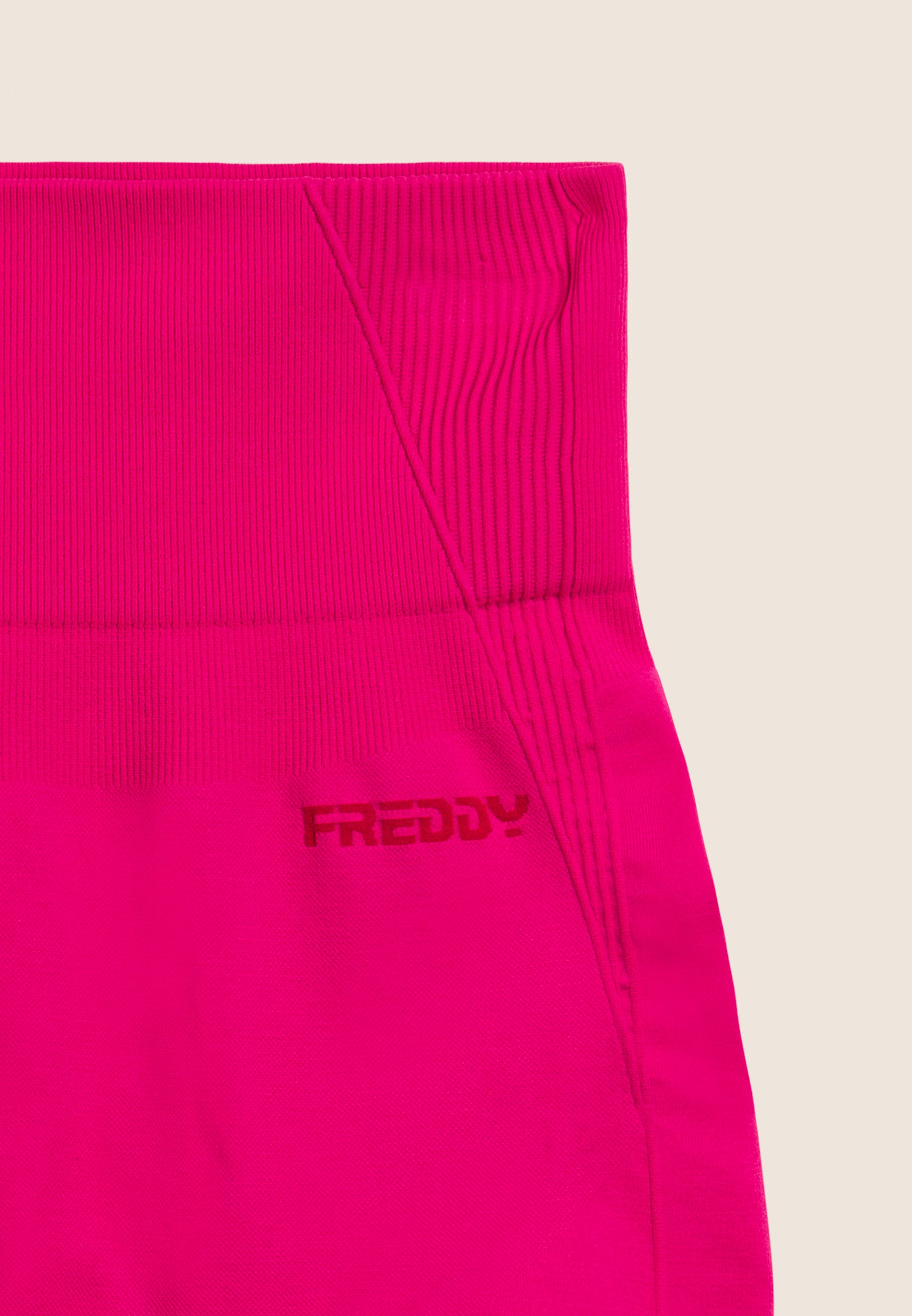 S26WSMP2_F57_-_67_M/L 3